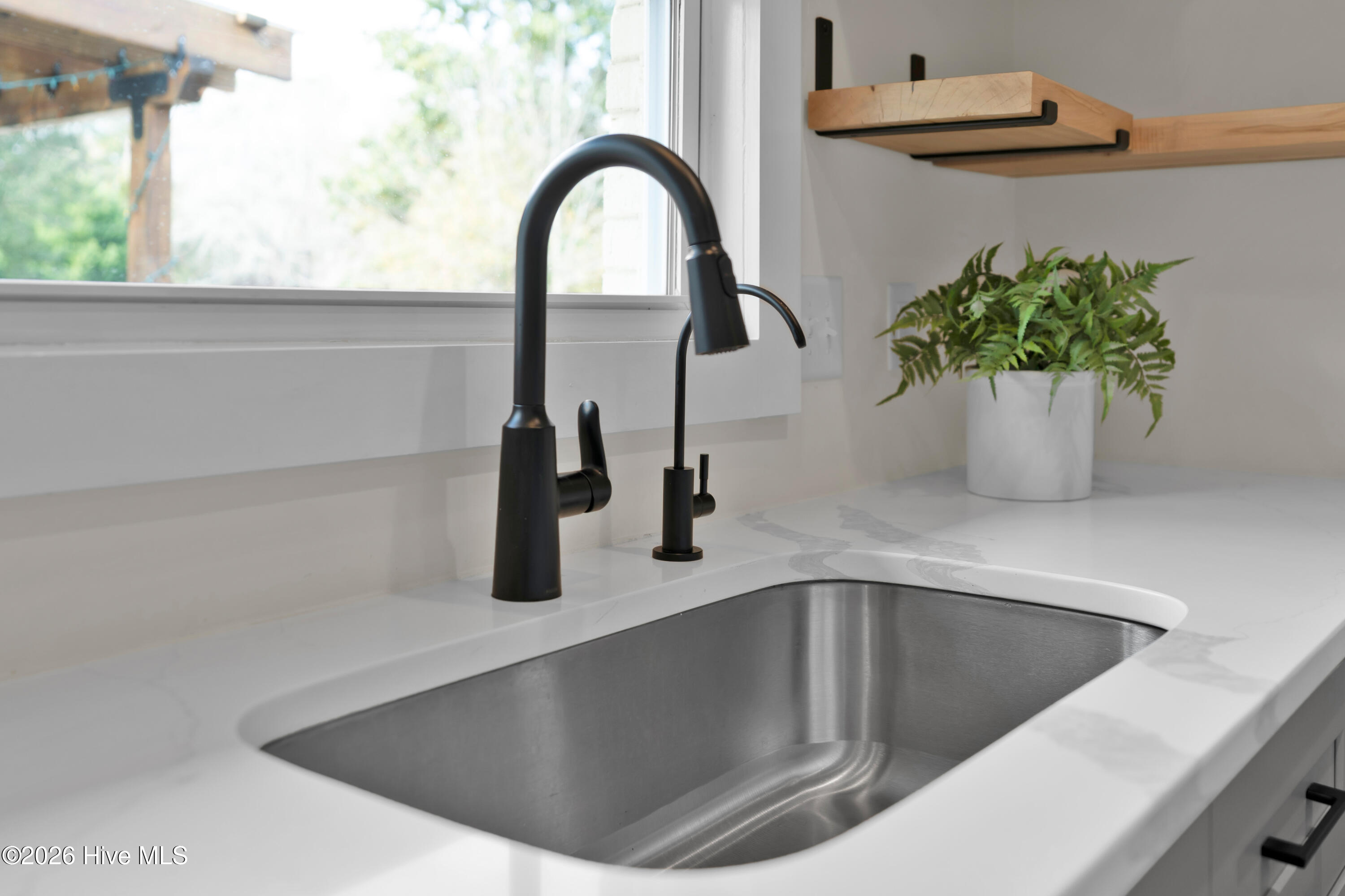 106 Green Meadows Drive