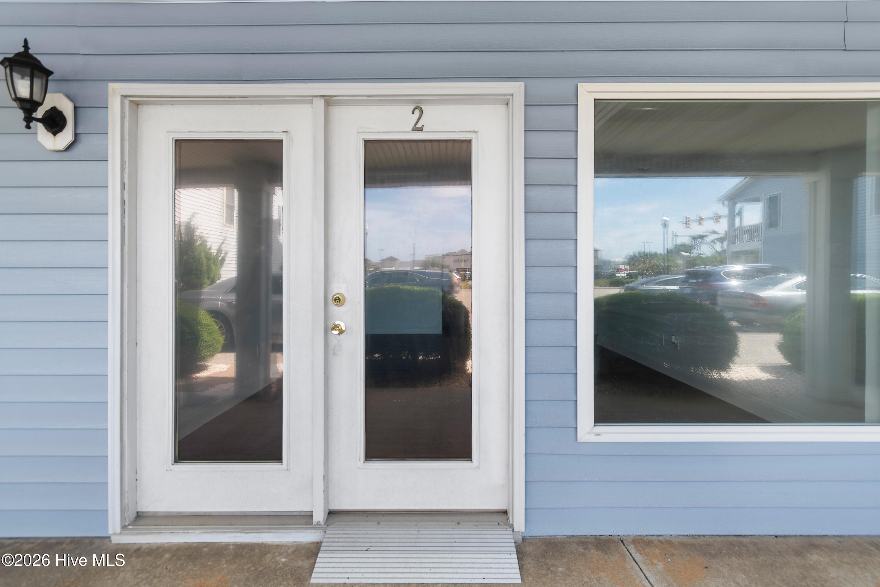 5016 E Oak Island Drive Apt 2