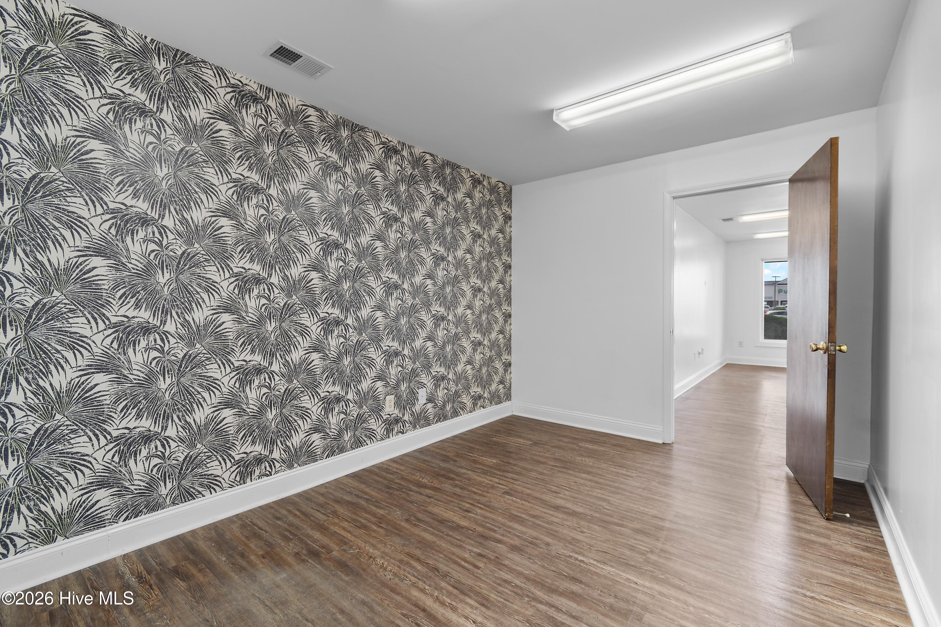 5016 E Oak Island Drive Apt 2