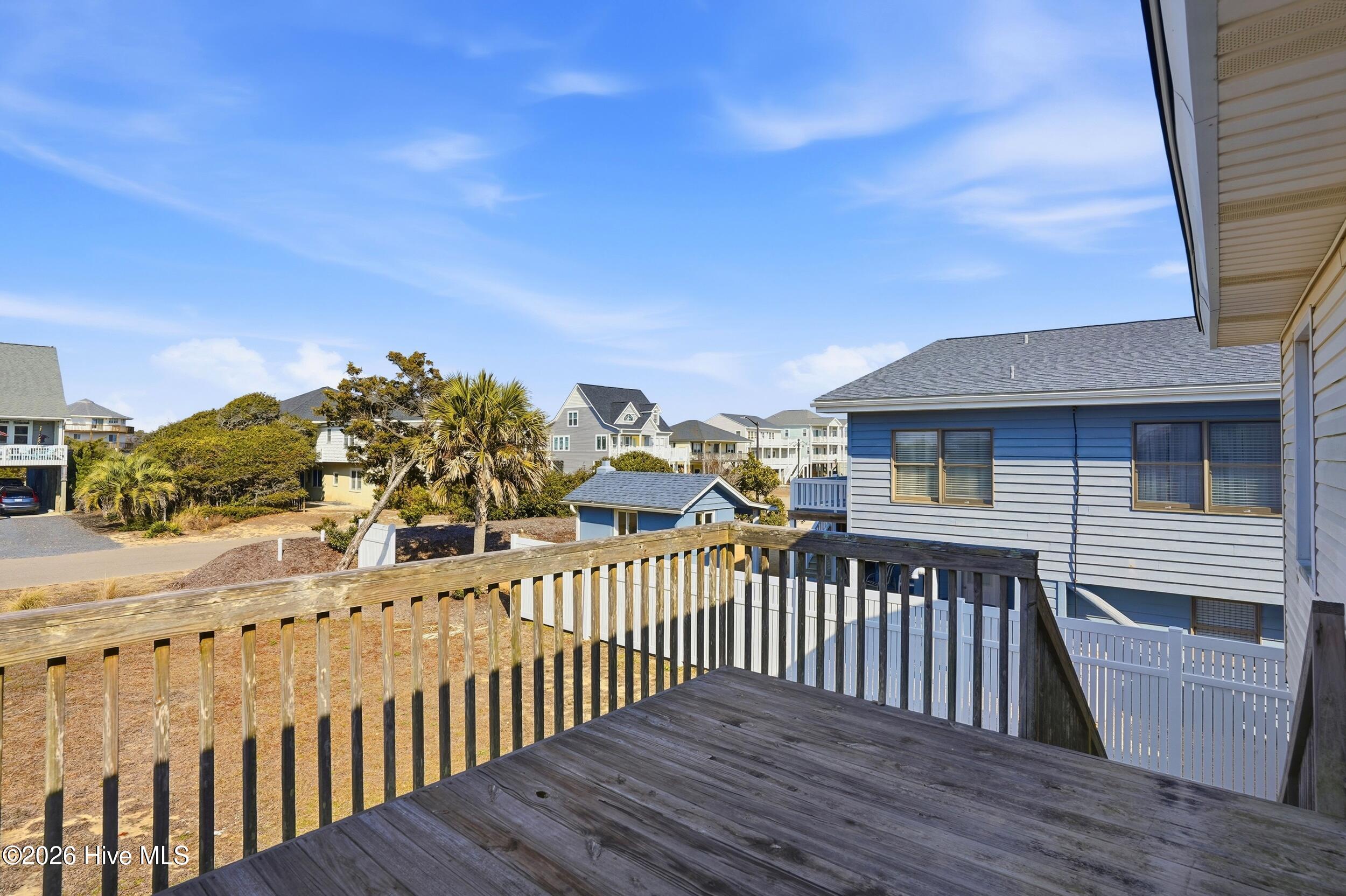 2004 W Beach Drive