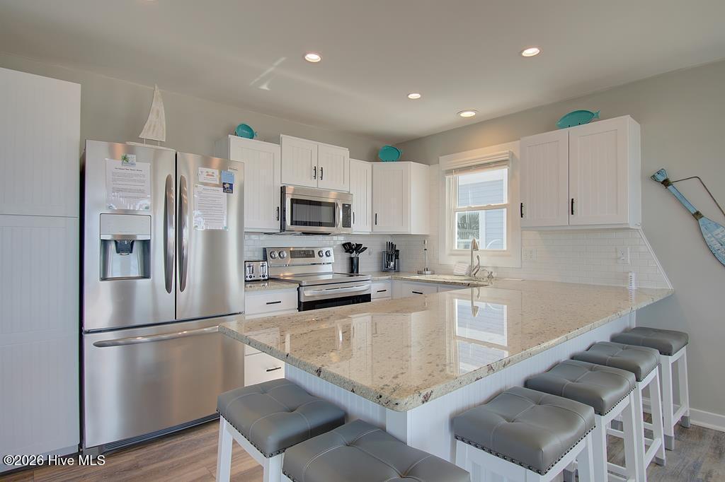 209 W Beach Drive