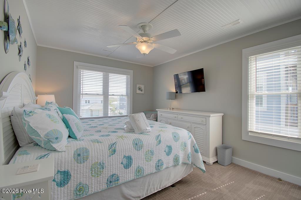 209 W Beach Drive