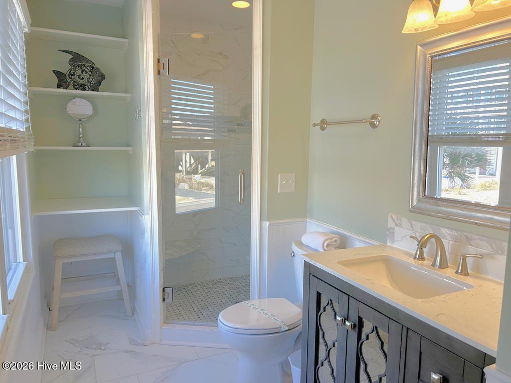 209 W Beach Drive