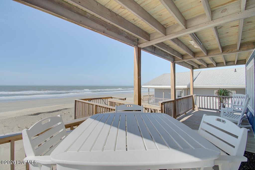 209 W Beach Drive