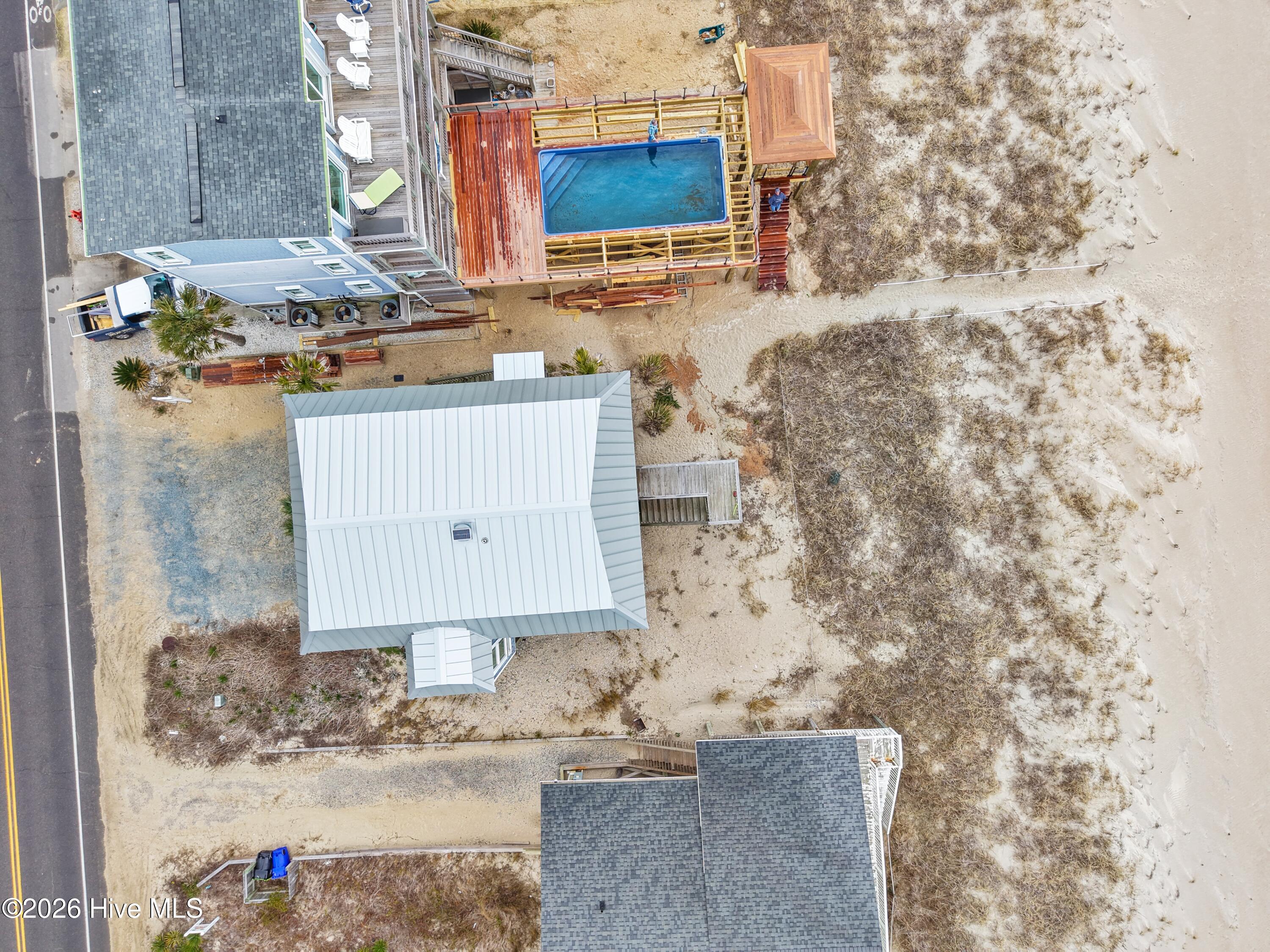 209 W Beach Drive