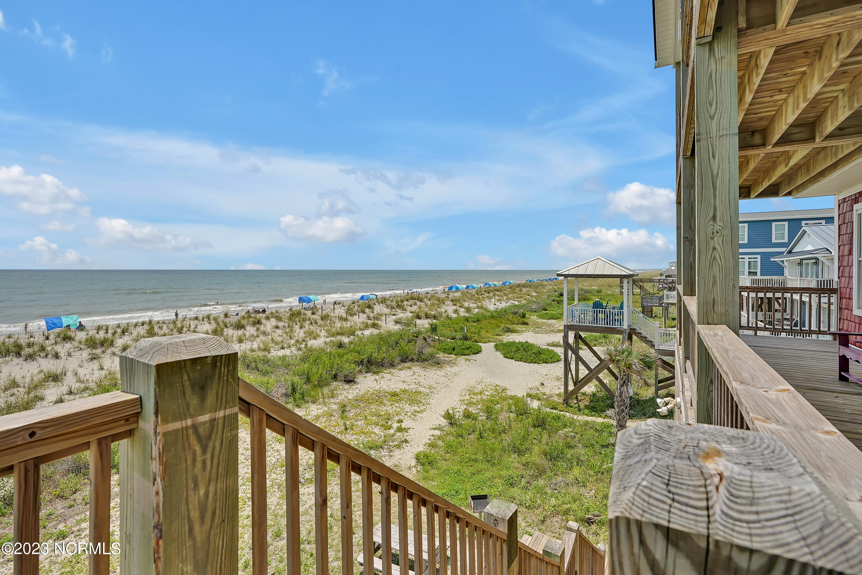 4019 E Beach Drive