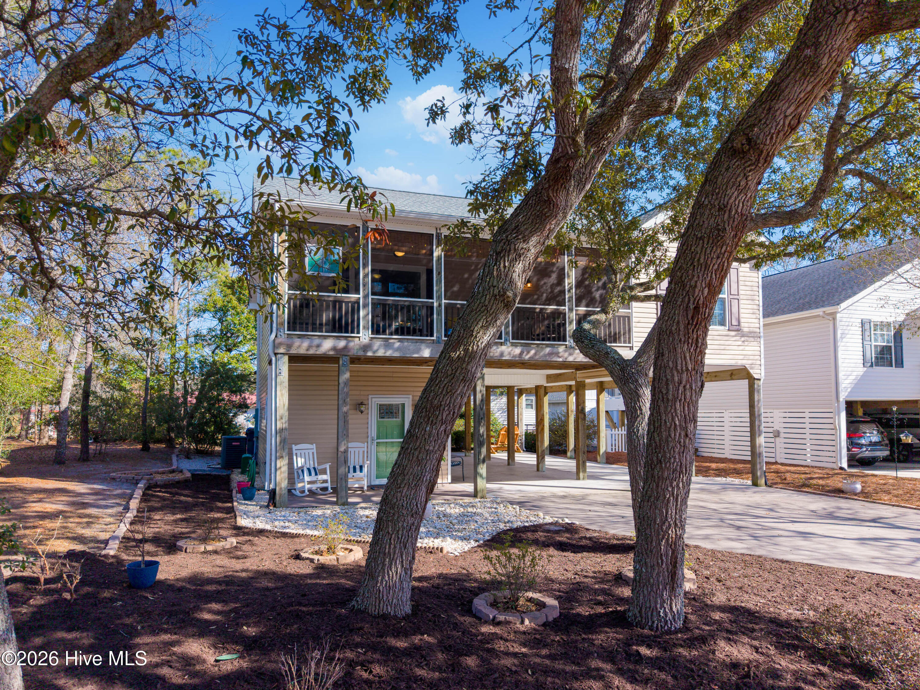 104 NE 21st Street