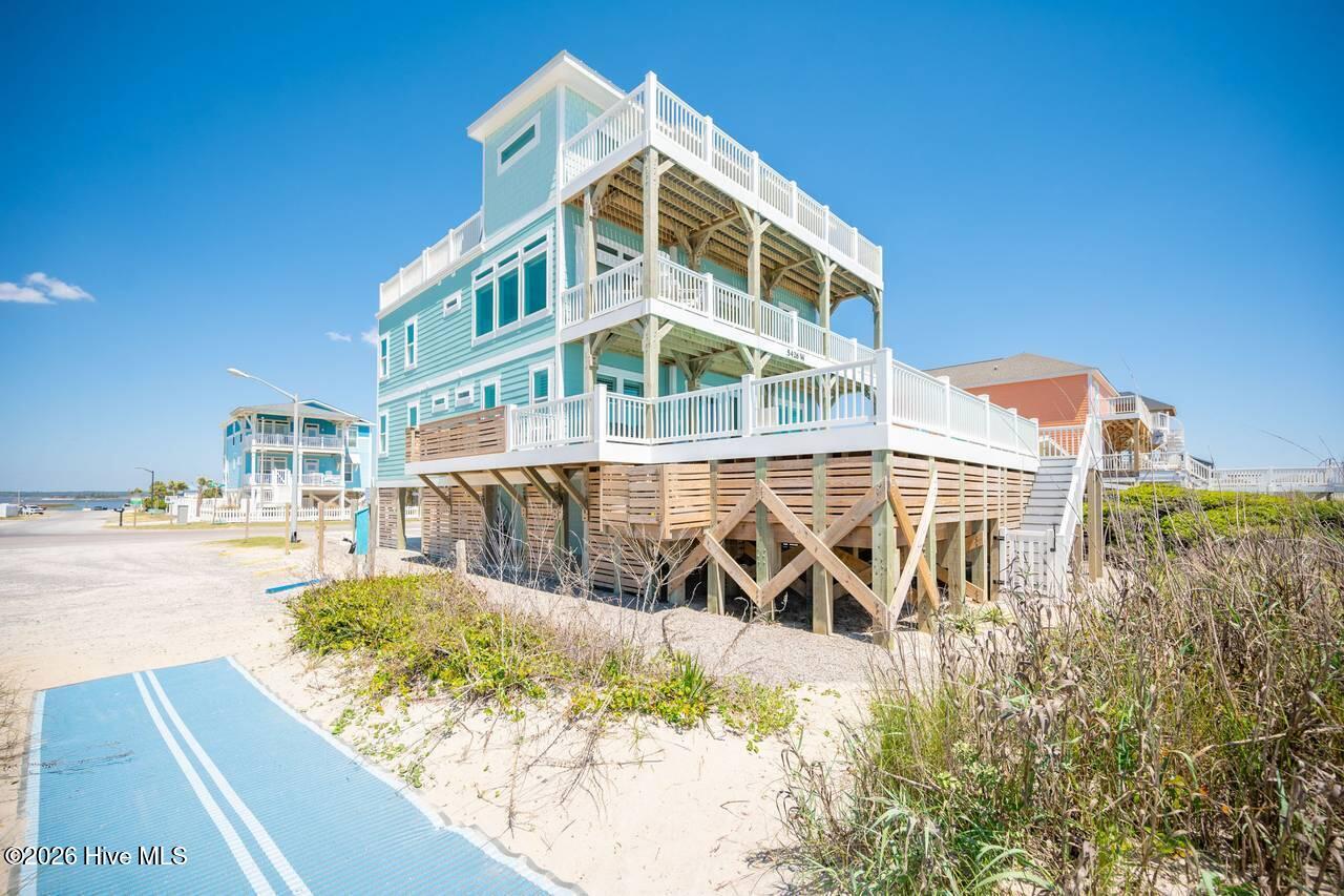 5429 W Beach Drive