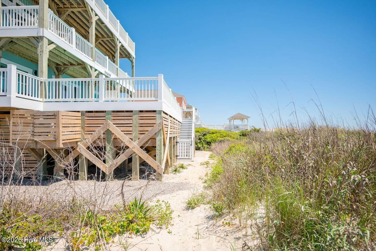 5429 W Beach Drive