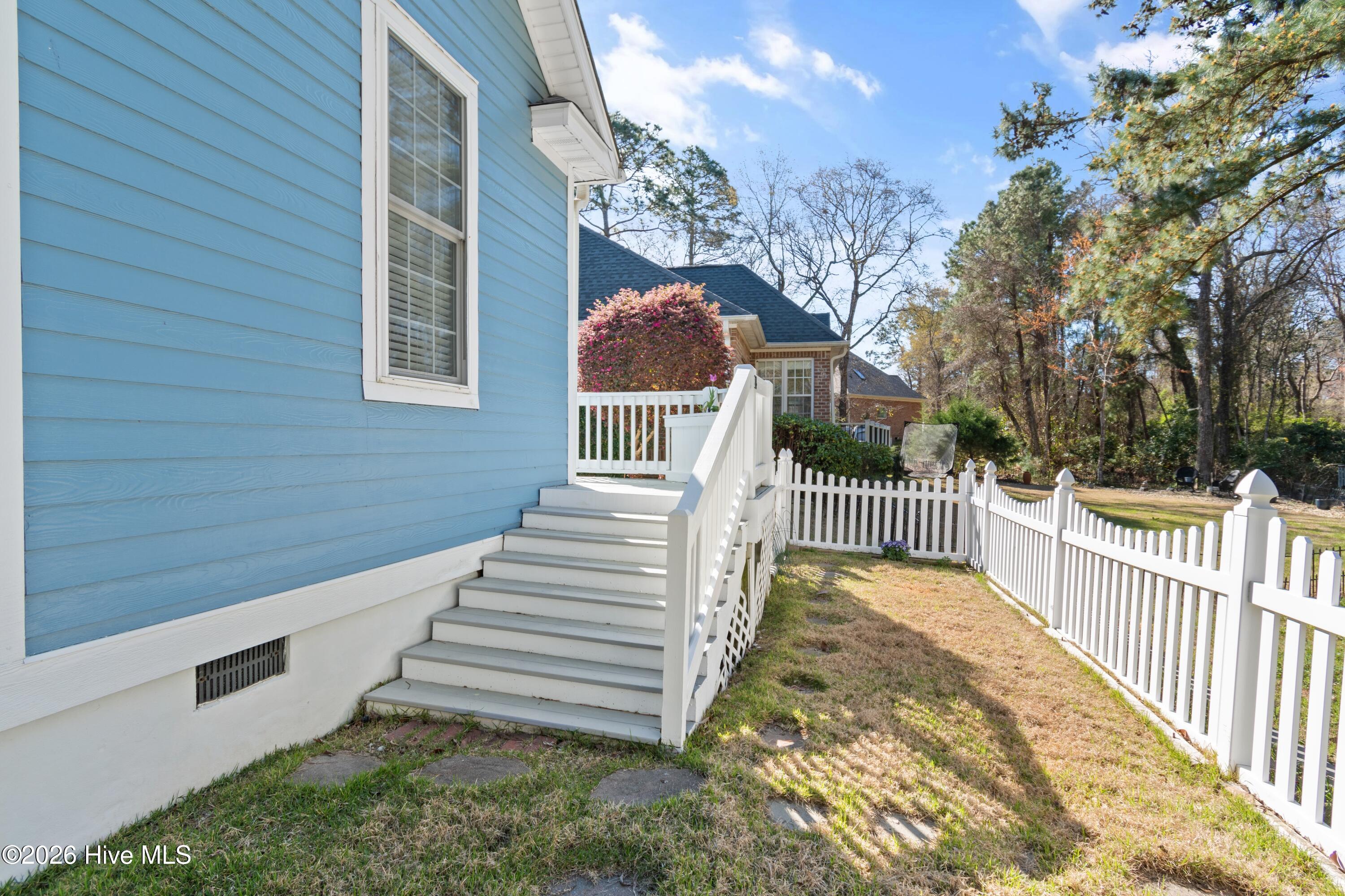 4120 Lark Bunting Court SE