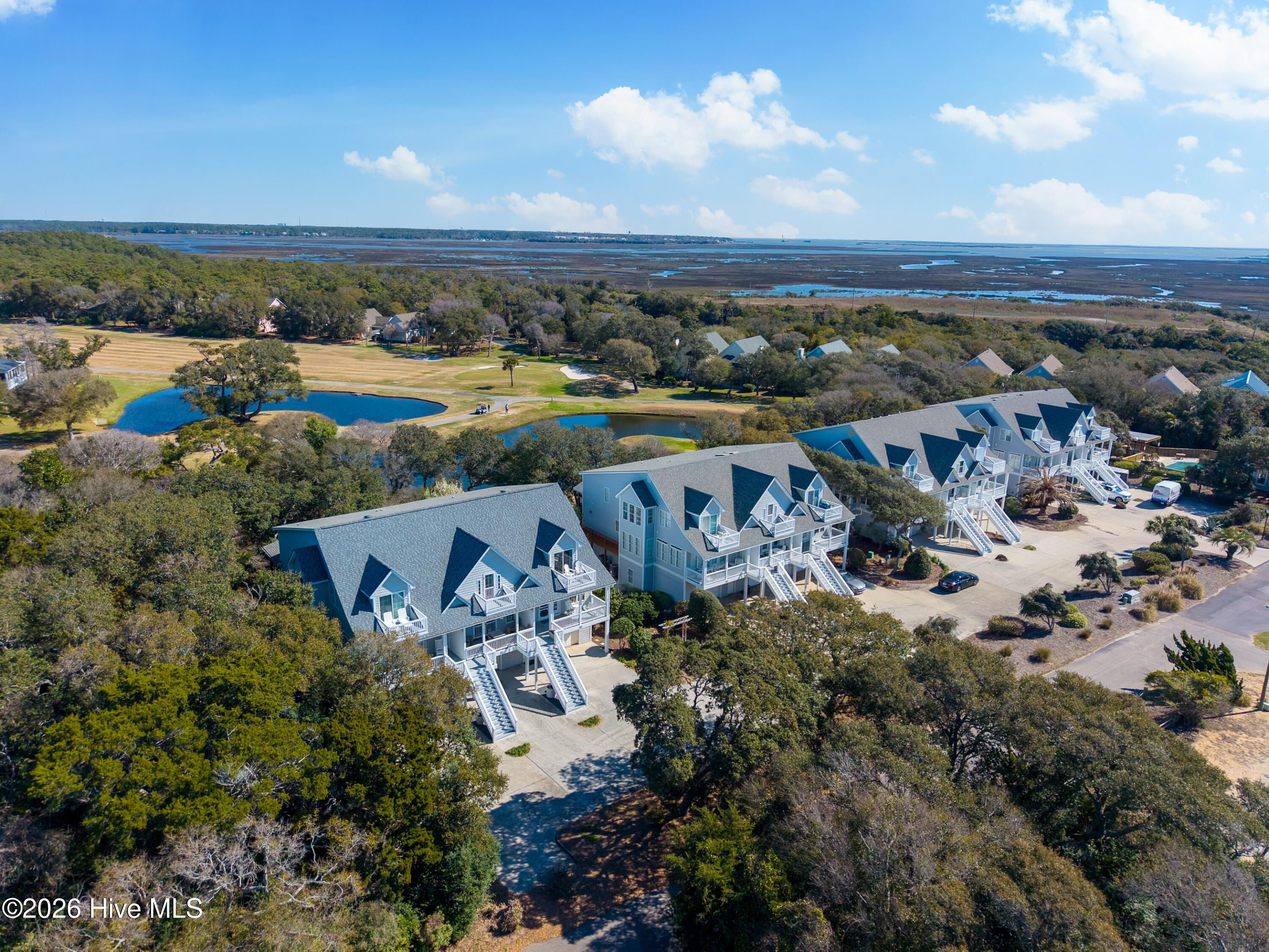 86 Foxfire Trace