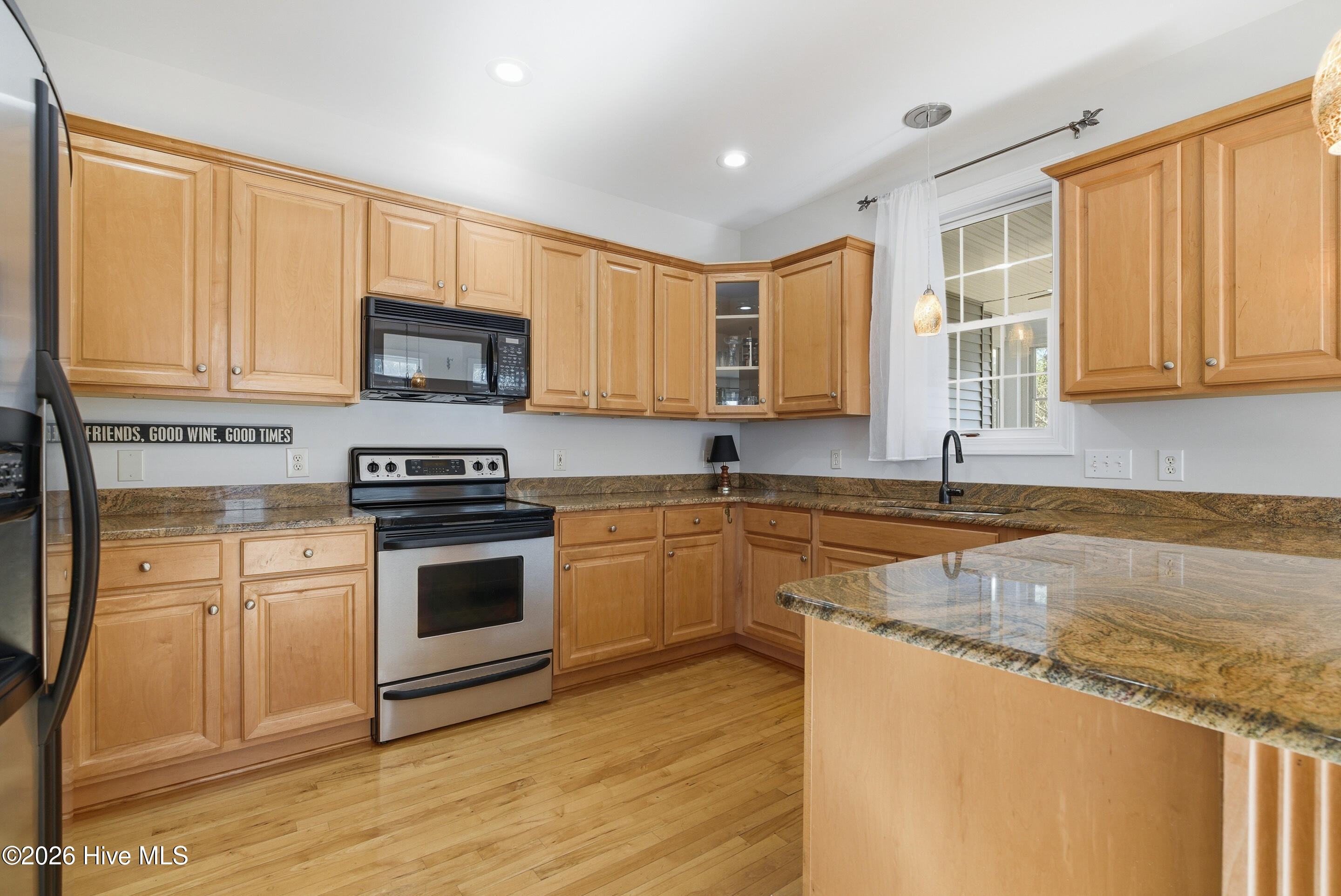 86 Foxfire Trace