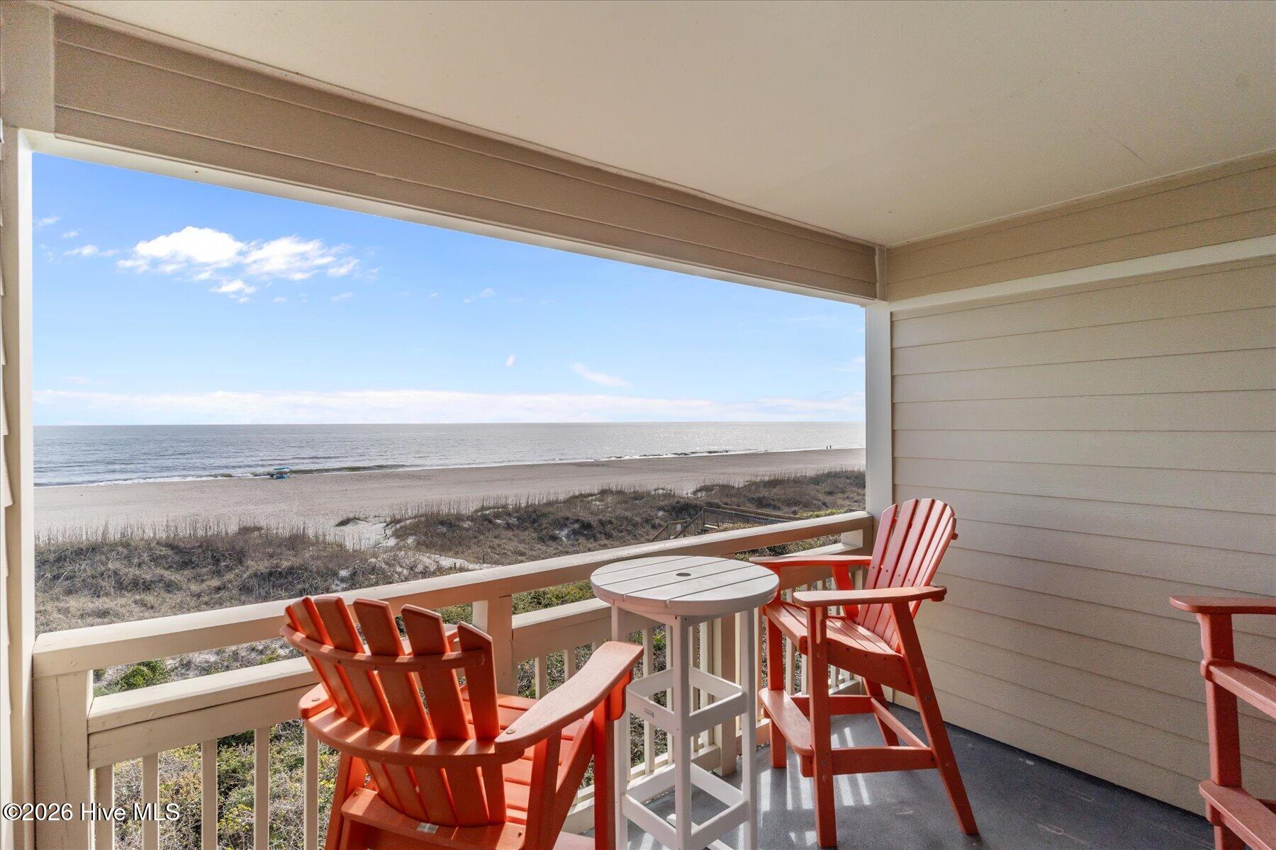 1000 Caswell Beach Road 302