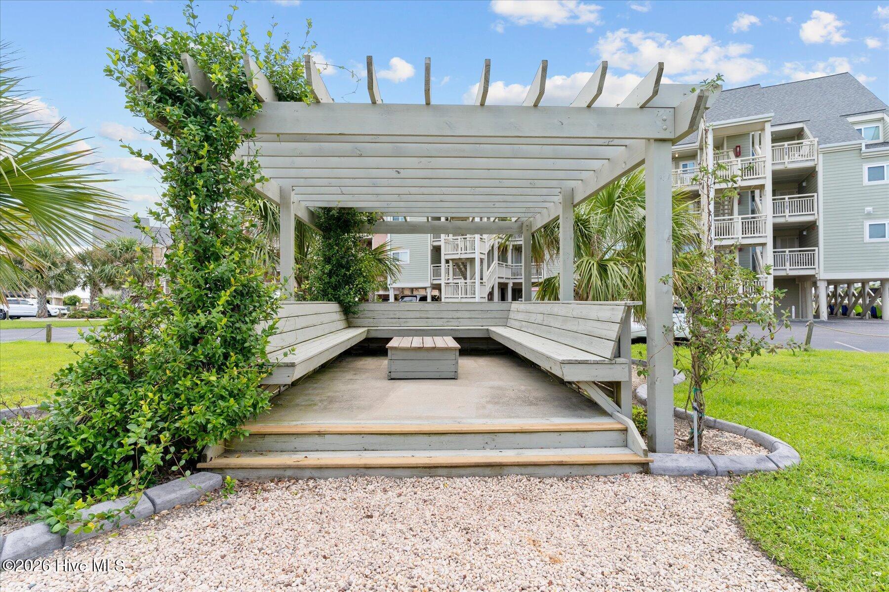 1000 Caswell Beach Road 302