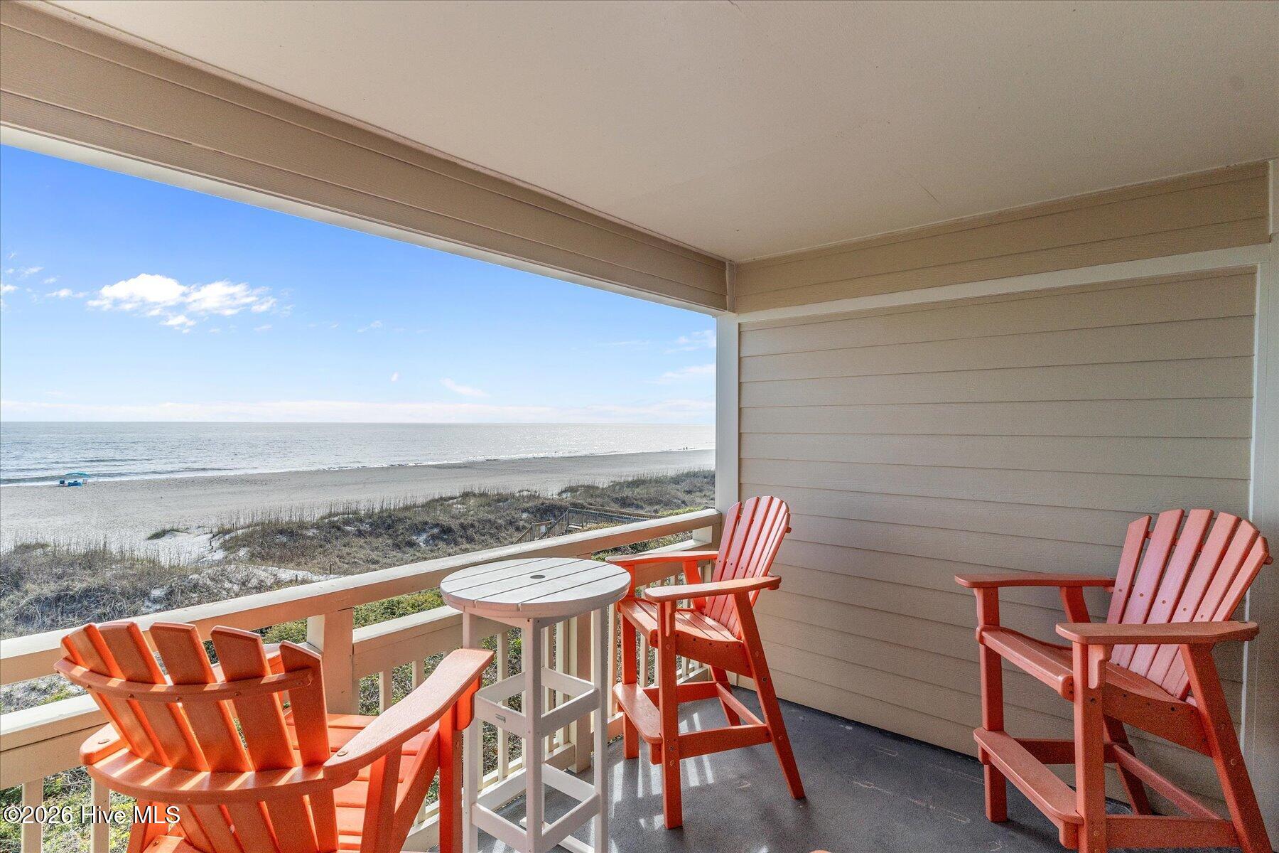 1000 Caswell Beach Road 302