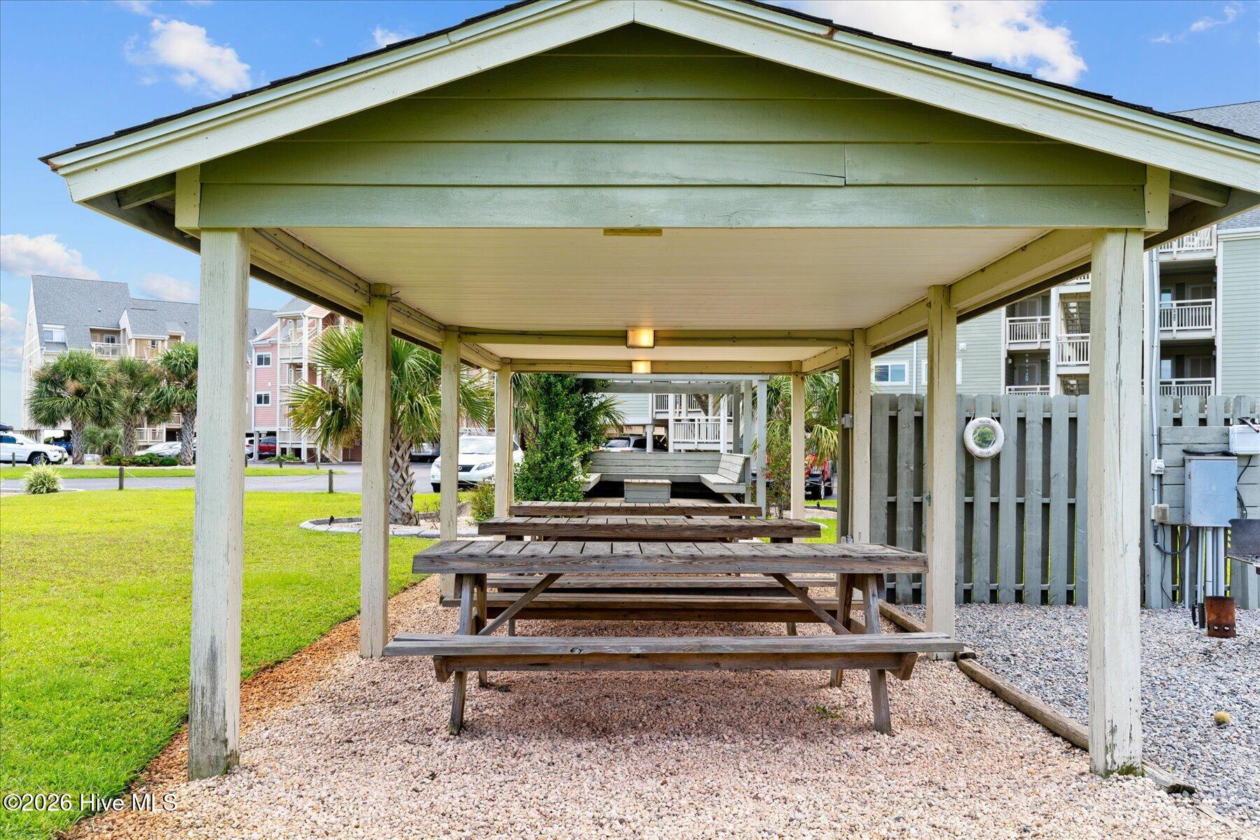 1000 Caswell Beach Road 302