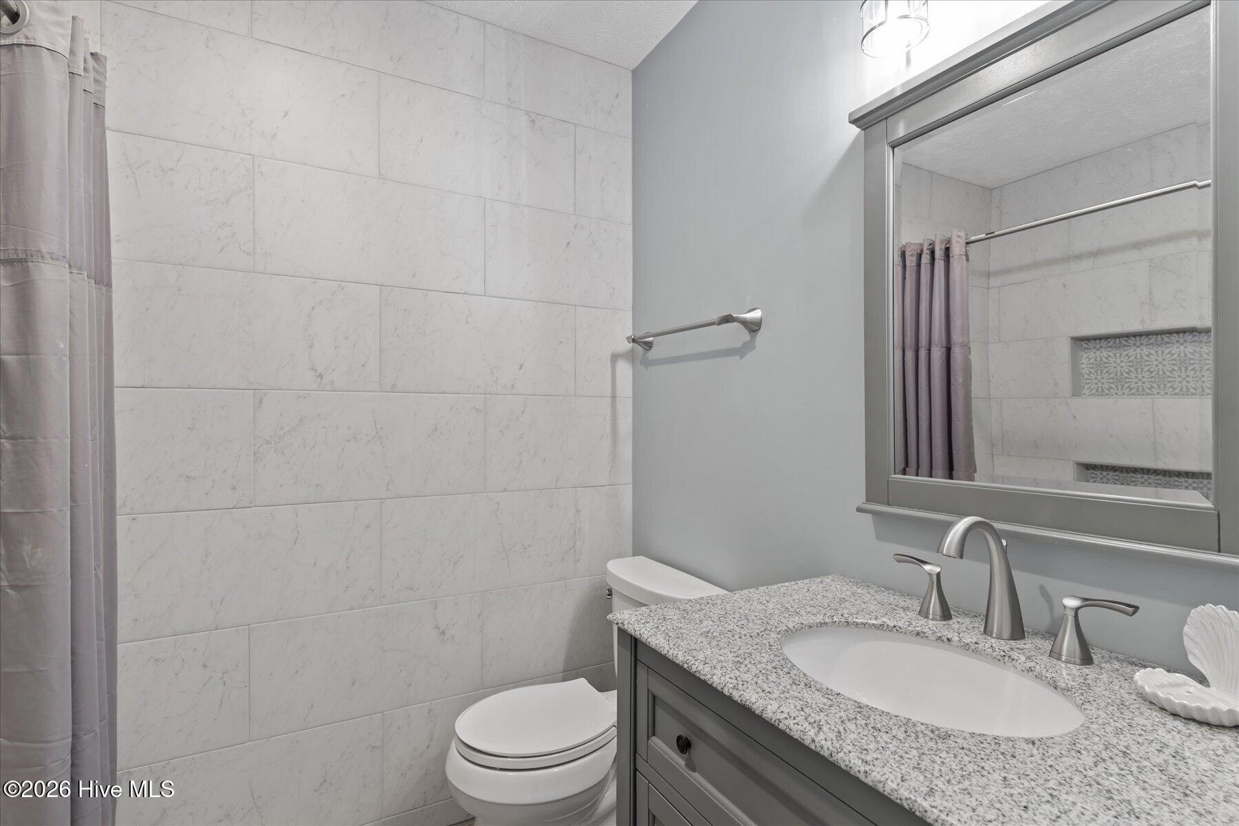 1000 Caswell Beach Road 302