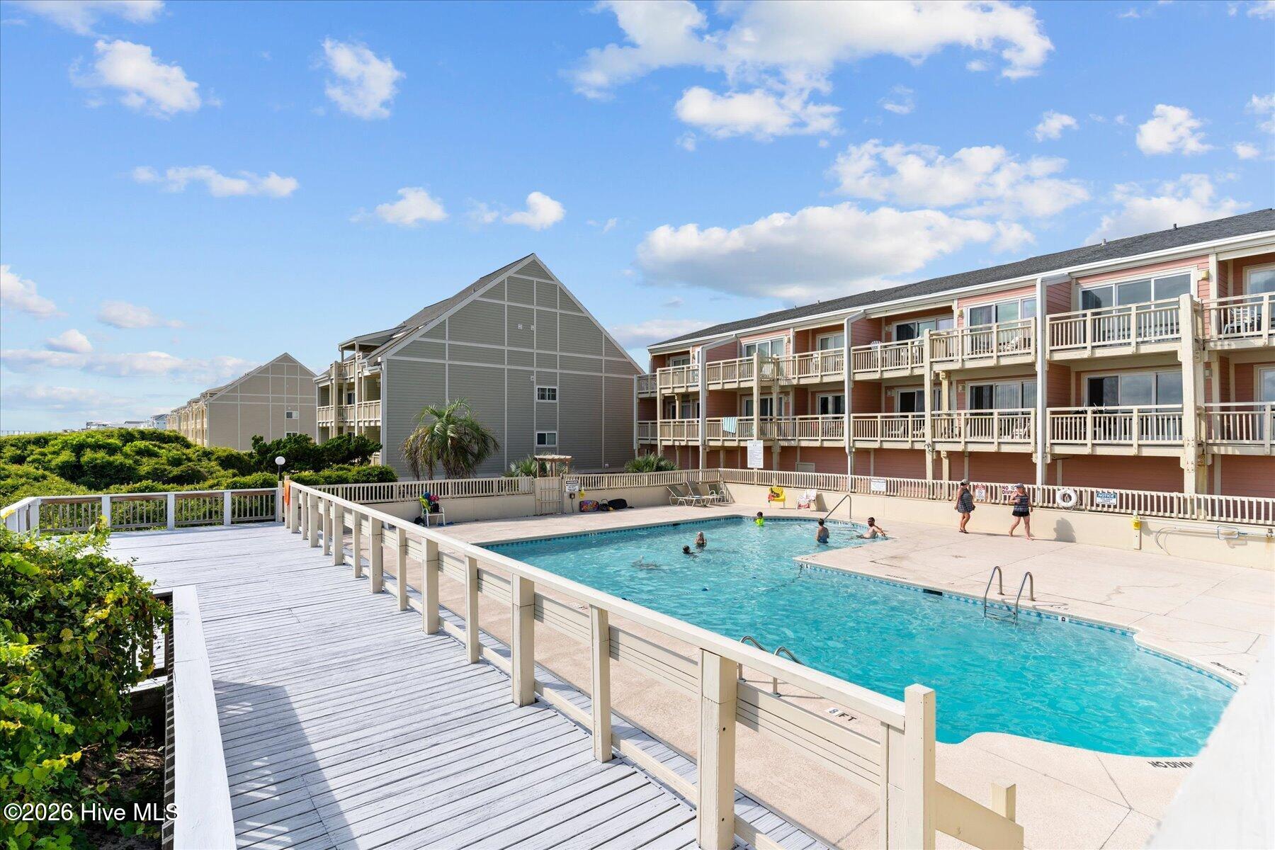 1000 Caswell Beach Road 302