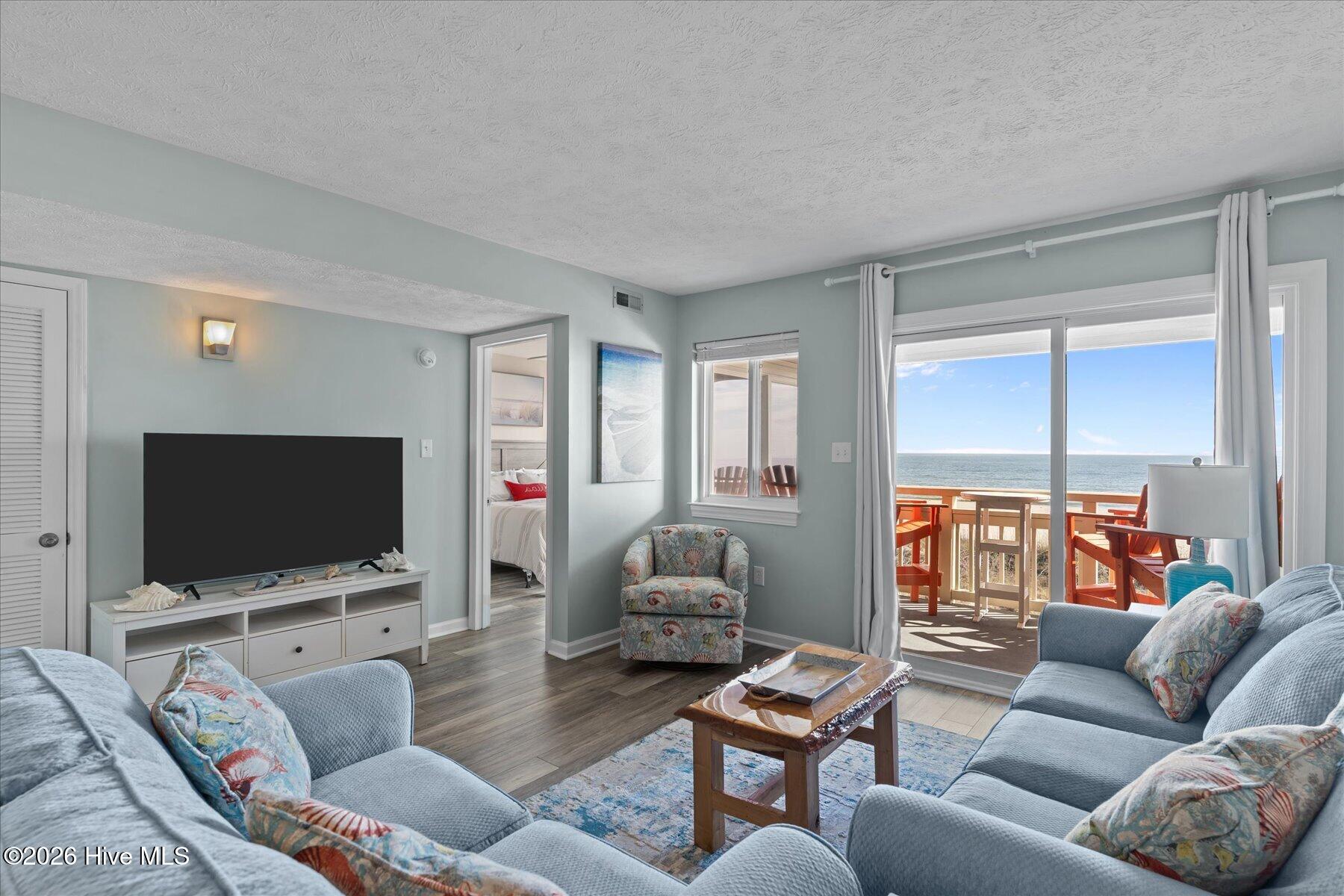 1000 Caswell Beach Road 302