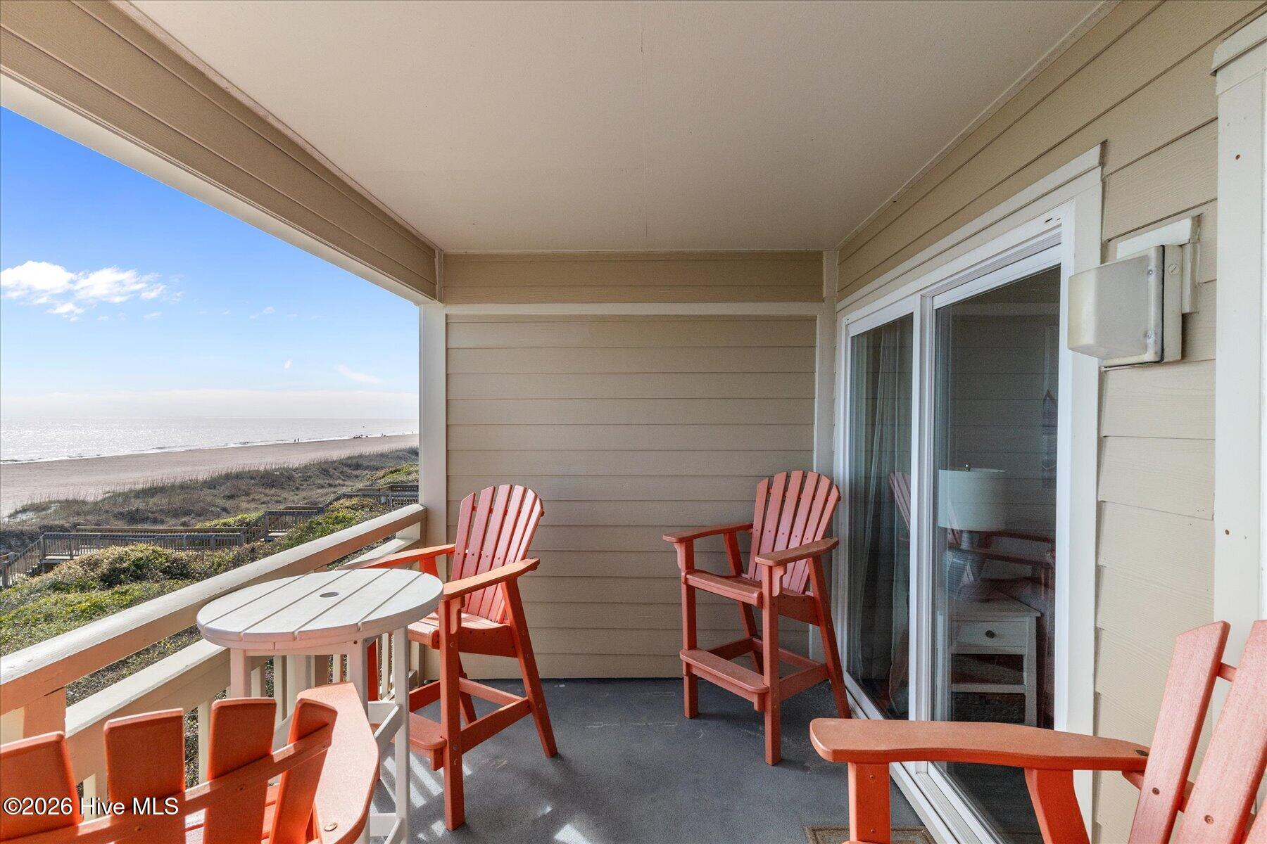 1000 Caswell Beach Road 302