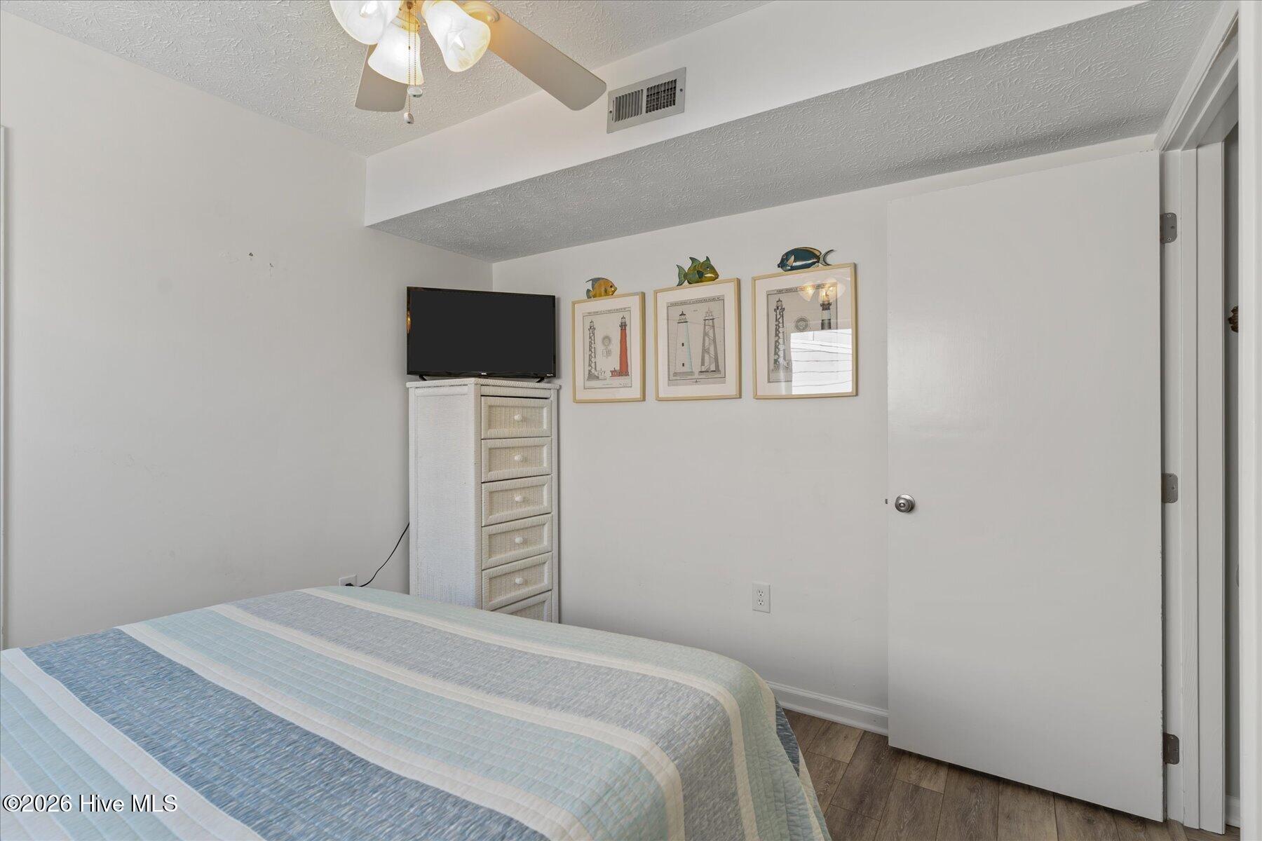 1000 Caswell Beach Road 302