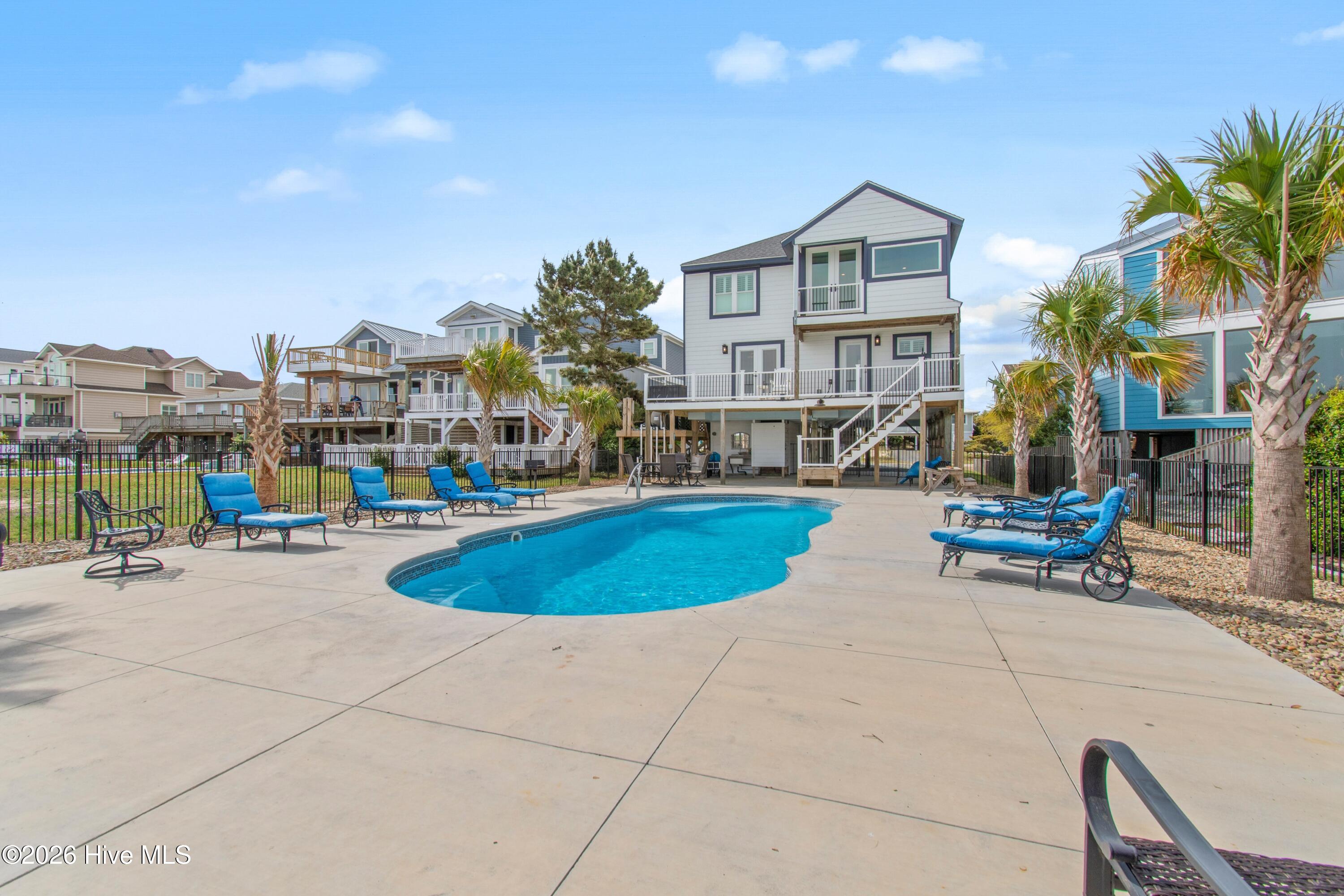 316 Caswell Beach Road