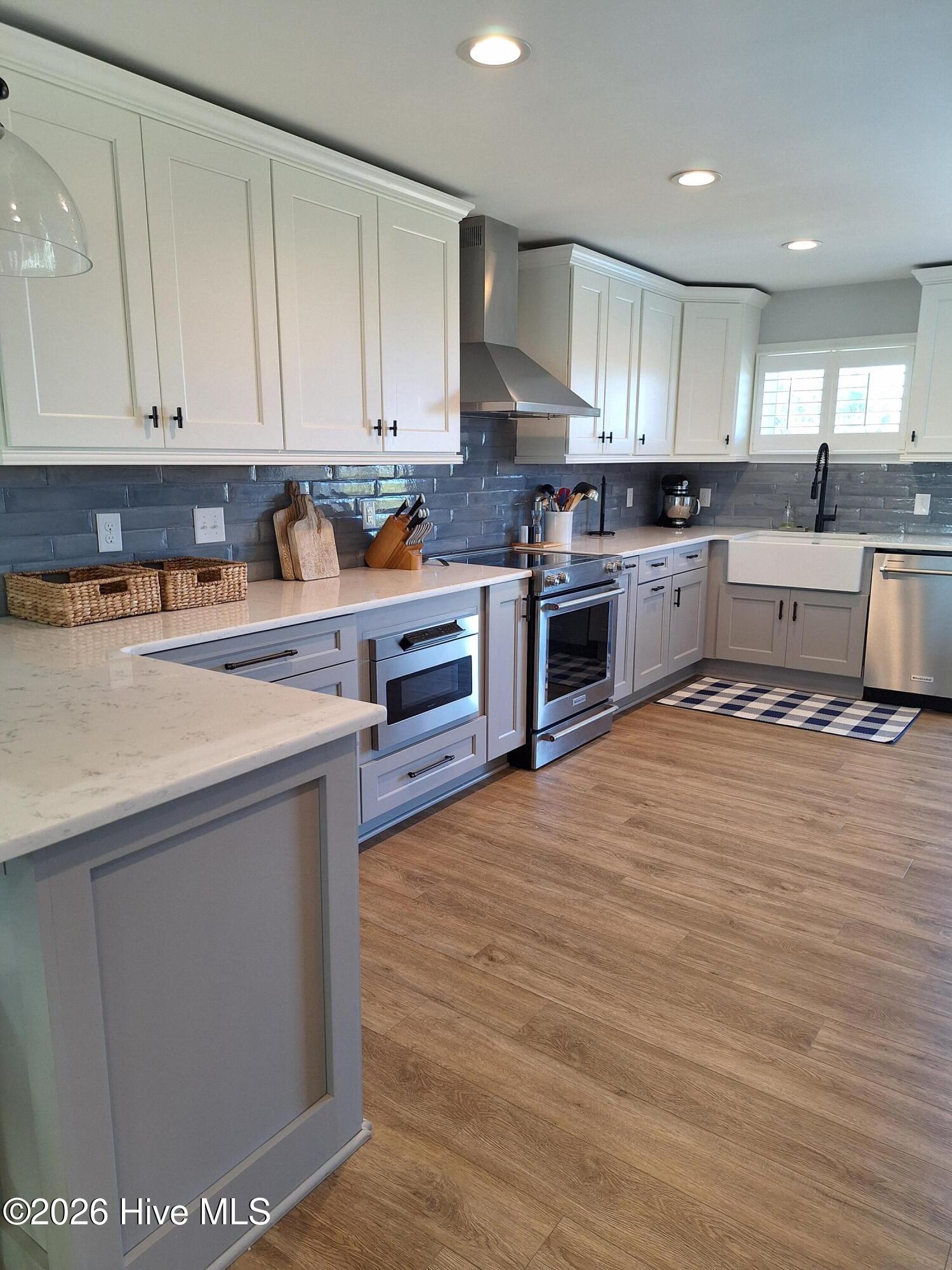 316 Caswell Beach Road