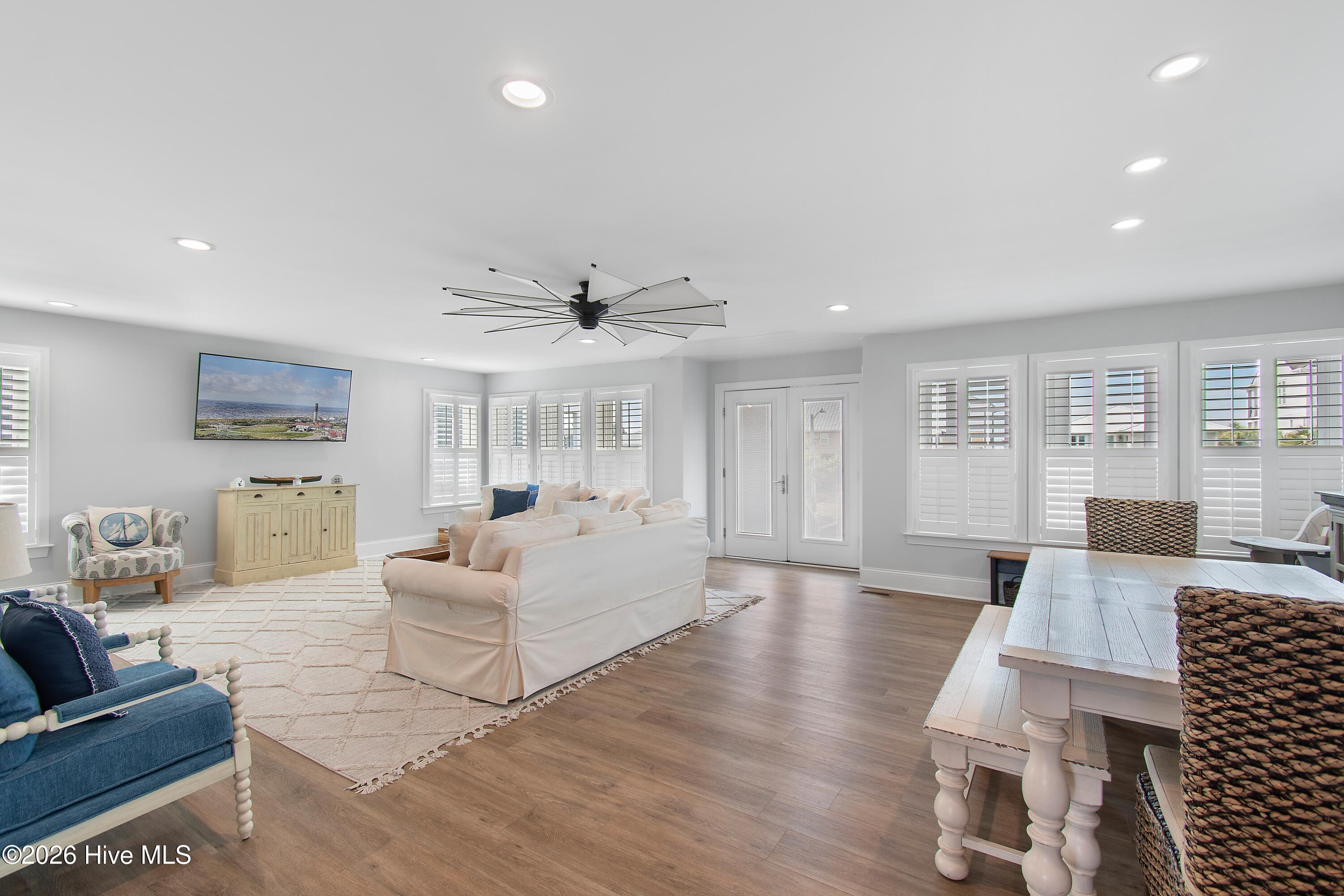 316 Caswell Beach Road
