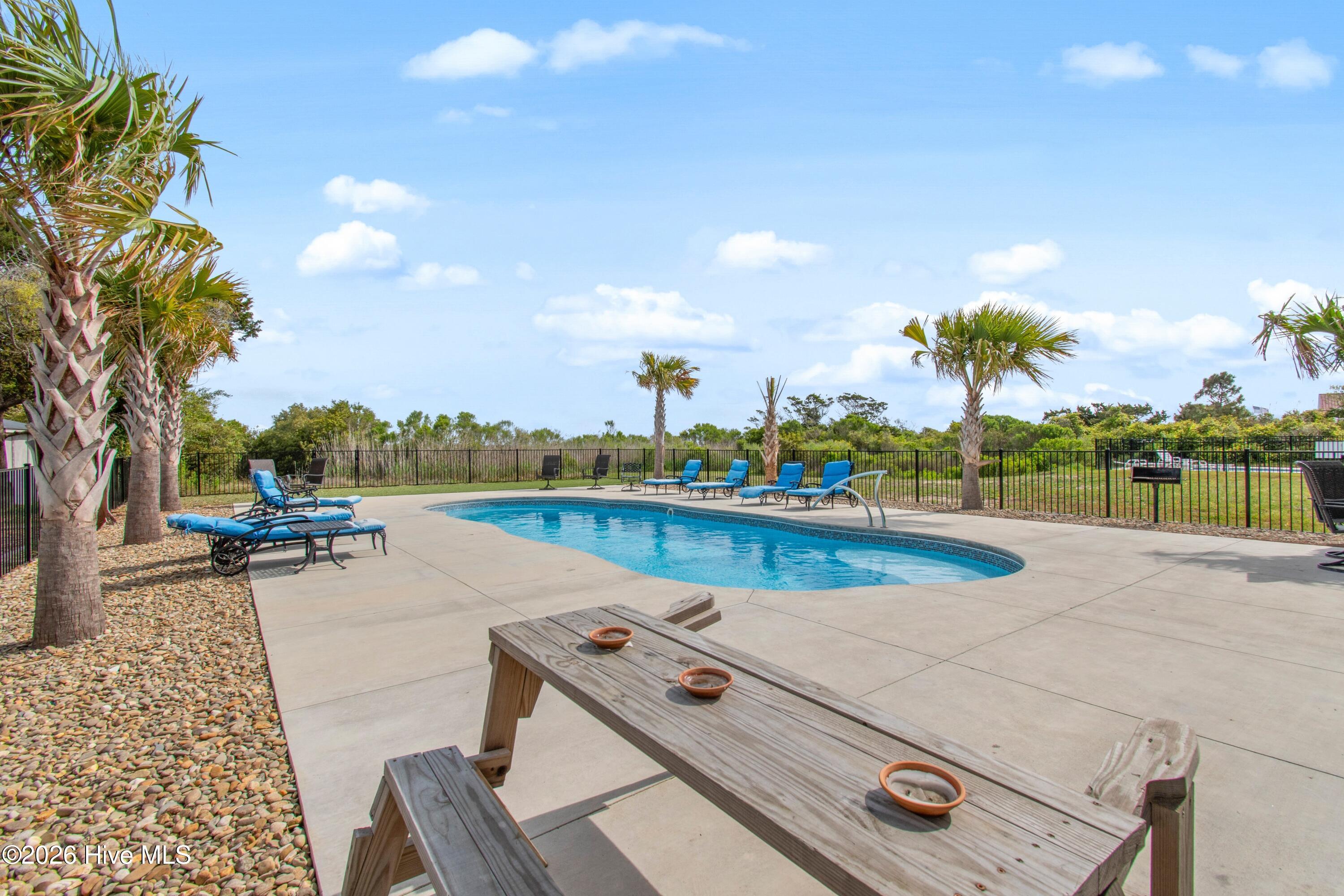 316 Caswell Beach Road