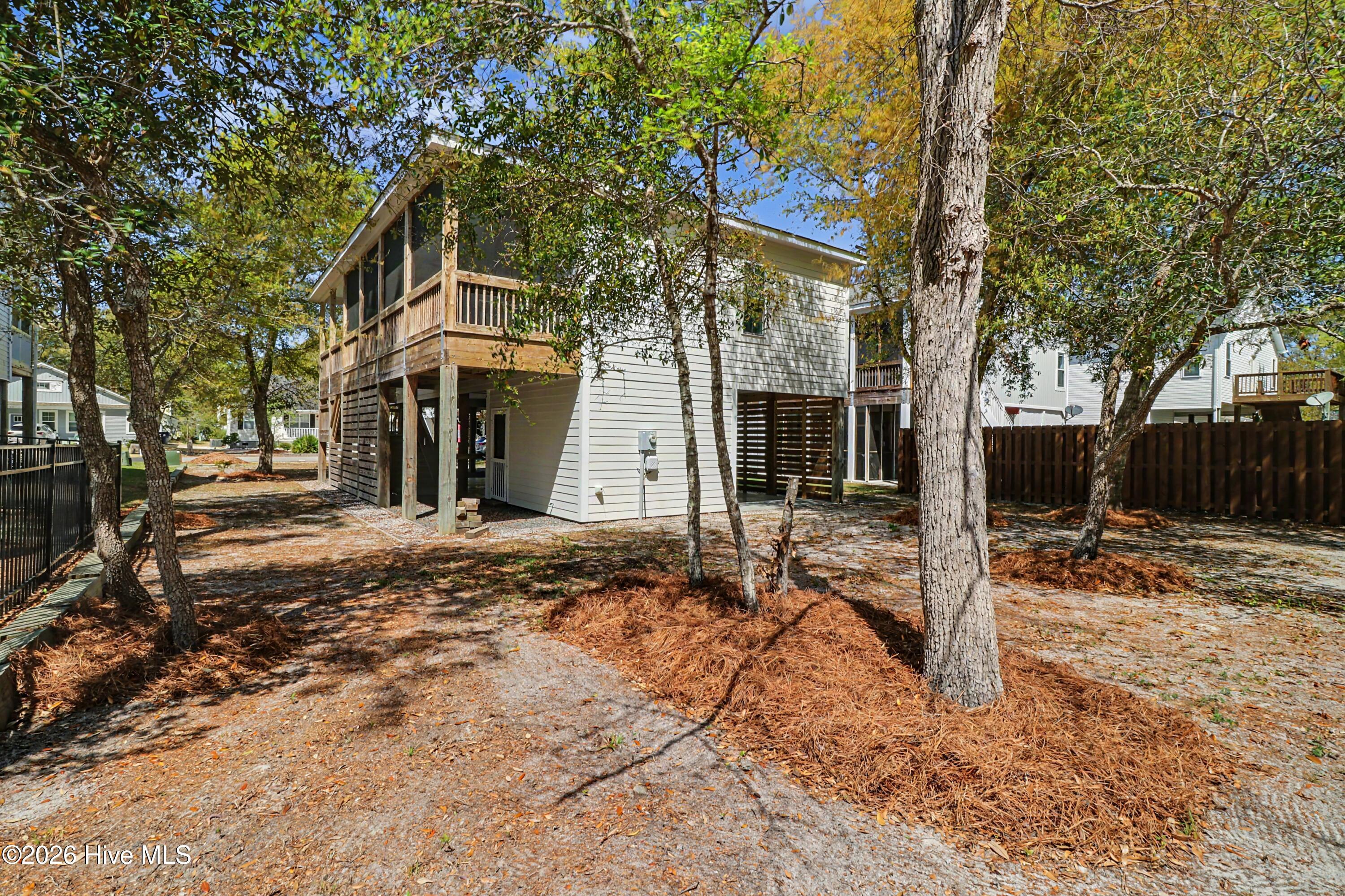 168 NW 6th Street