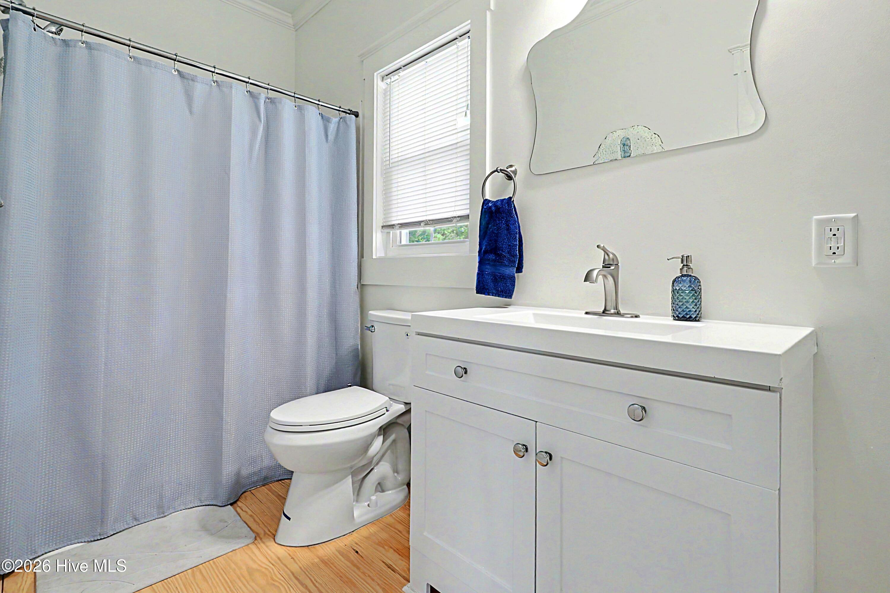 168 NW 6th Street