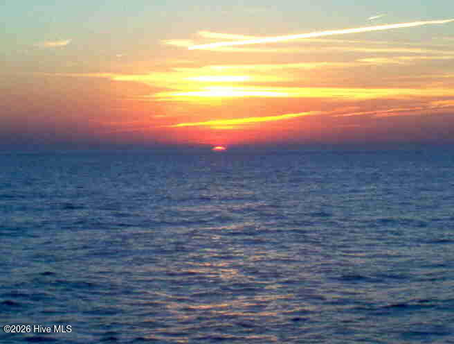 101 6 W Oak Island Drive