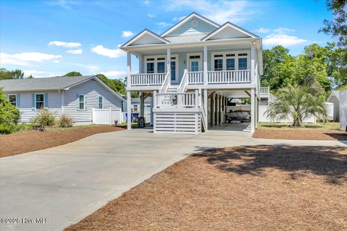 804 E Oak Island Drive