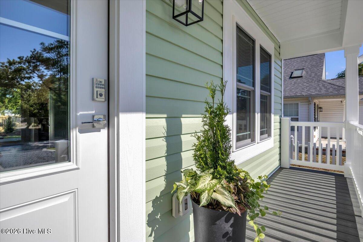 147 NE 19th Street