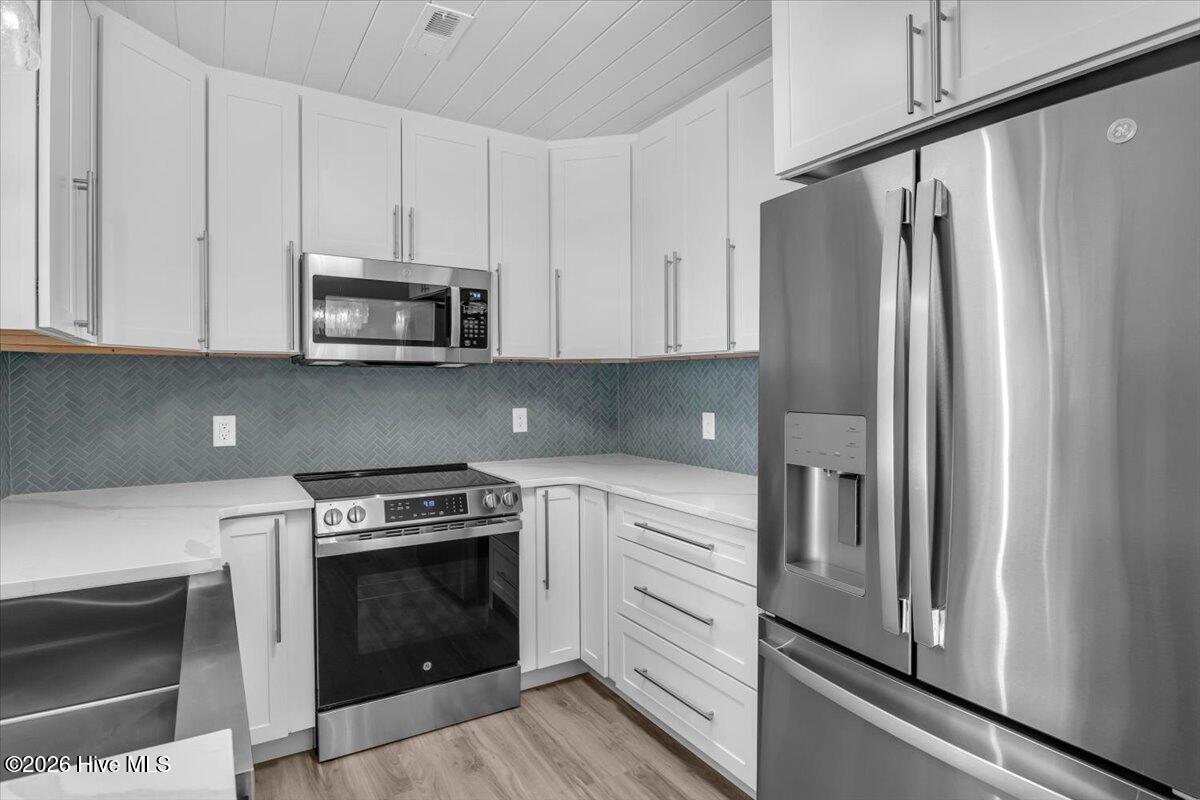 147 NE 19th Street
