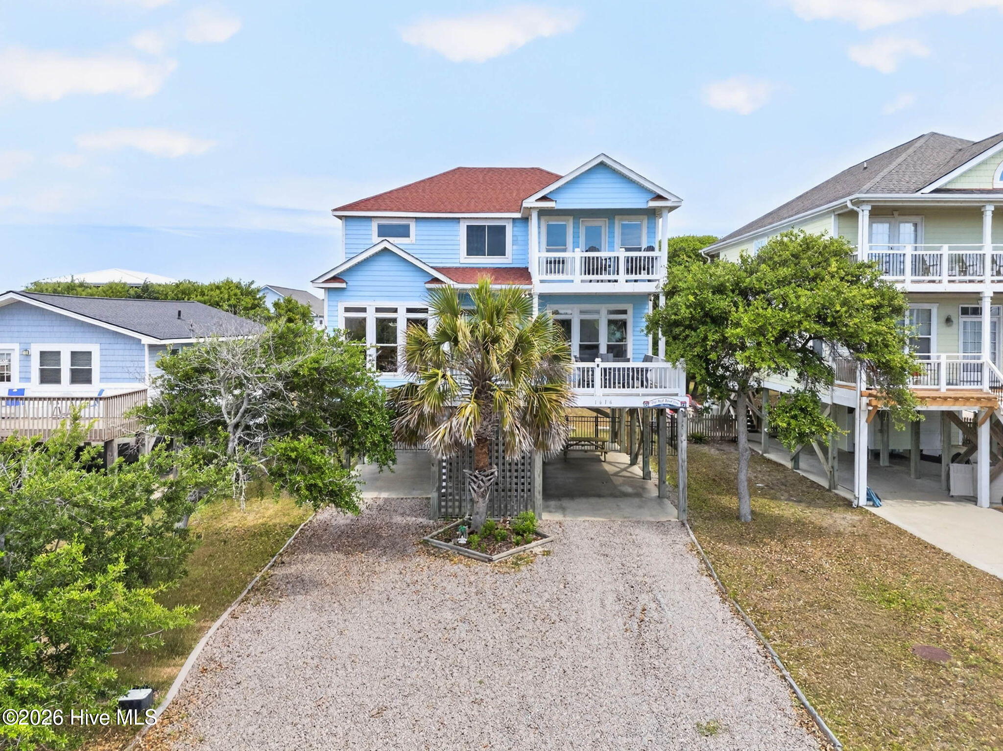 1616 E Dolphin Drive