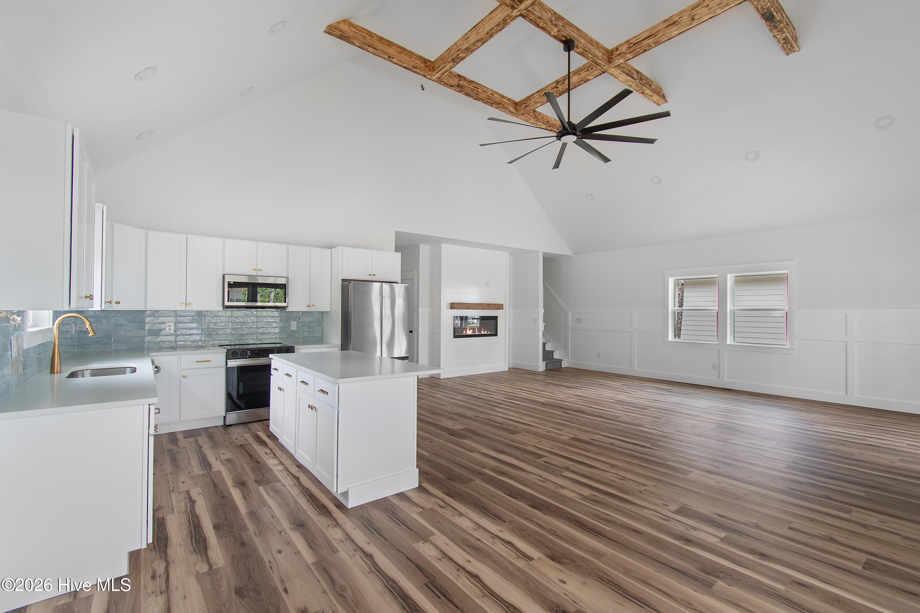106 NW 23rd Street