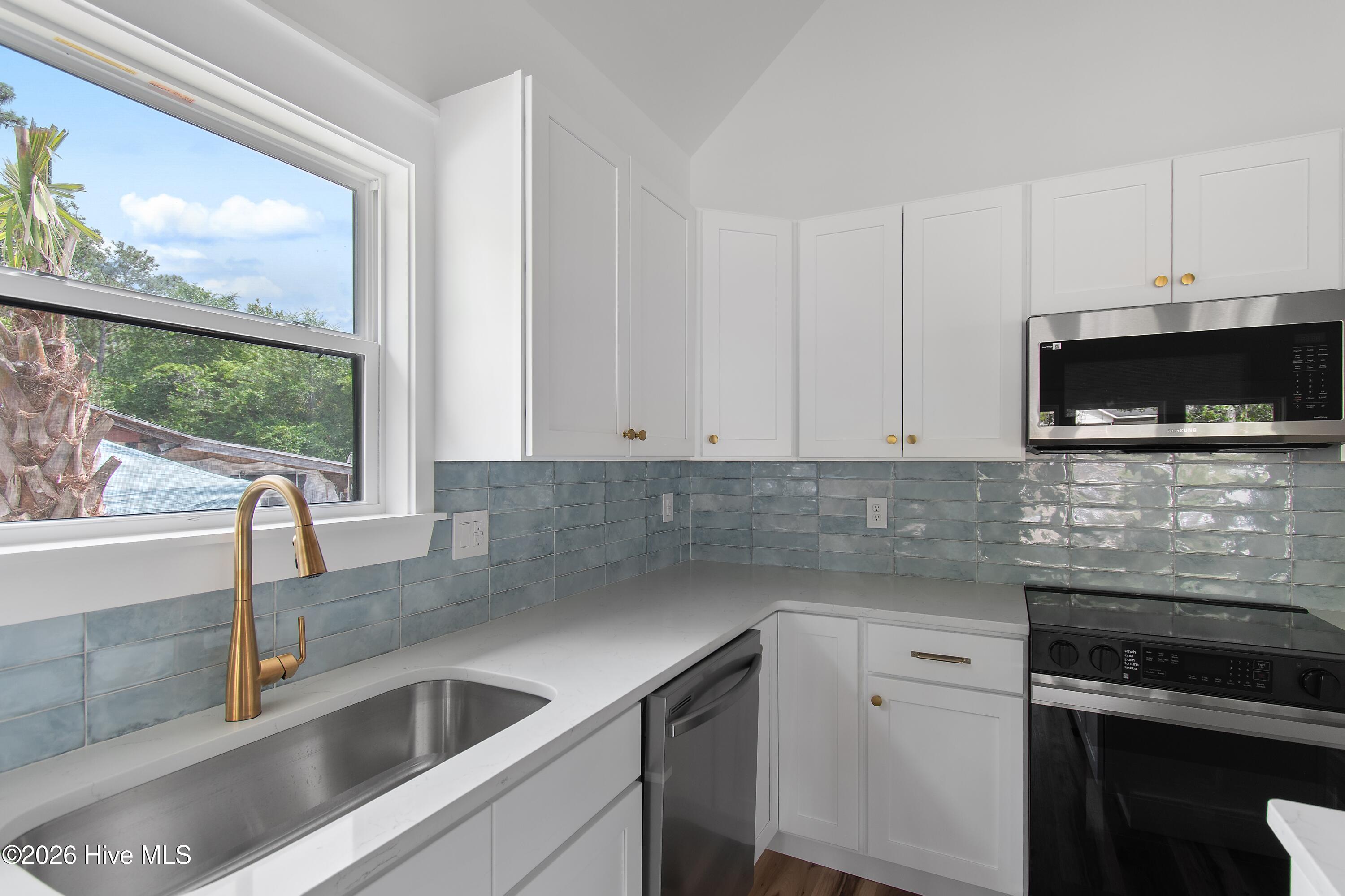 106 NW 23rd Street