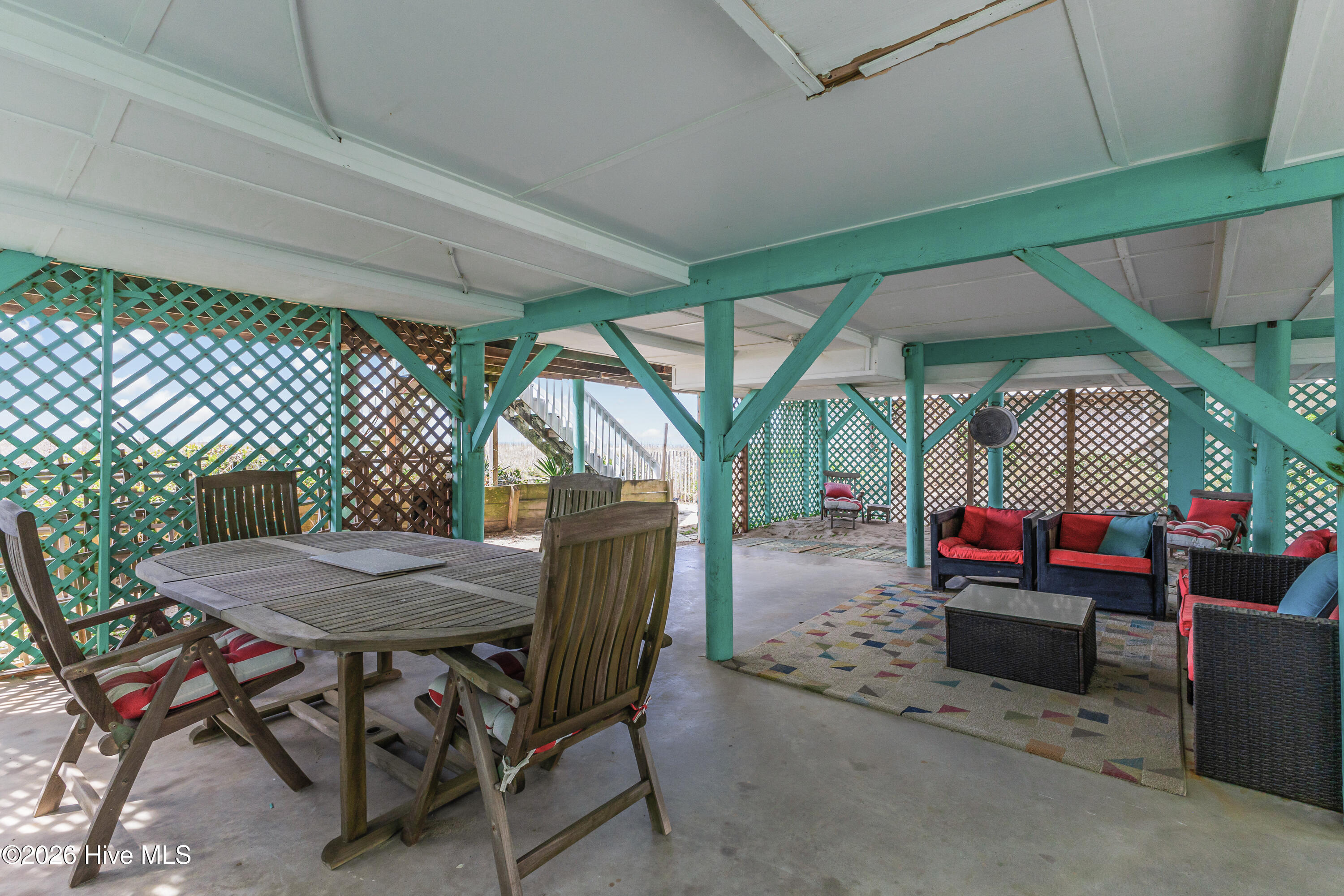 3325 W Beach Drive