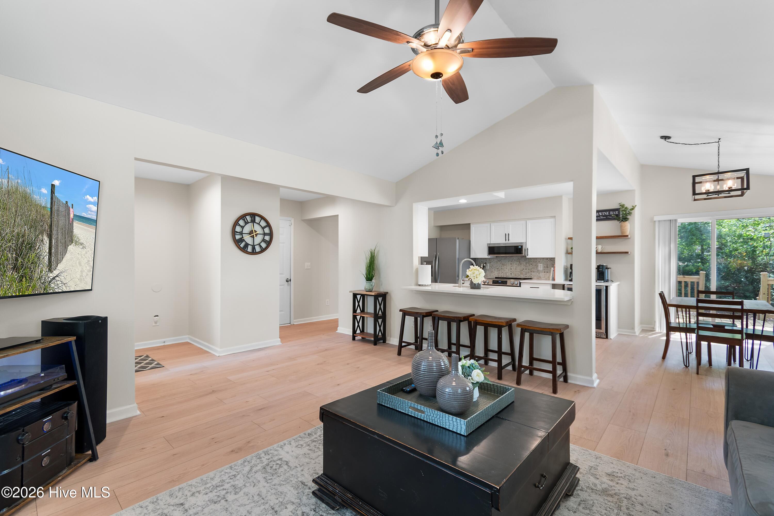124 NW 8th Street