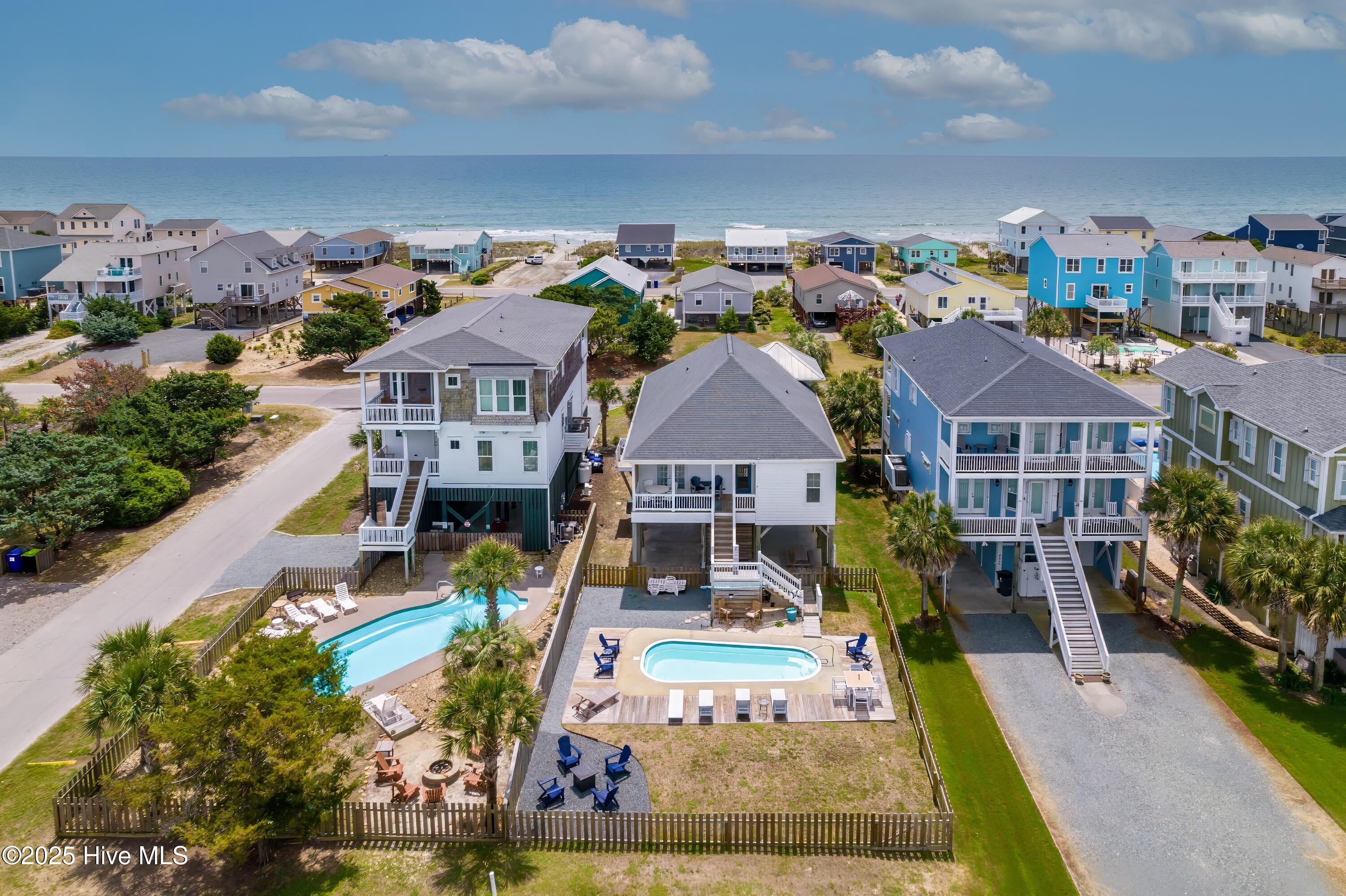 2304 W Dolphin Drive