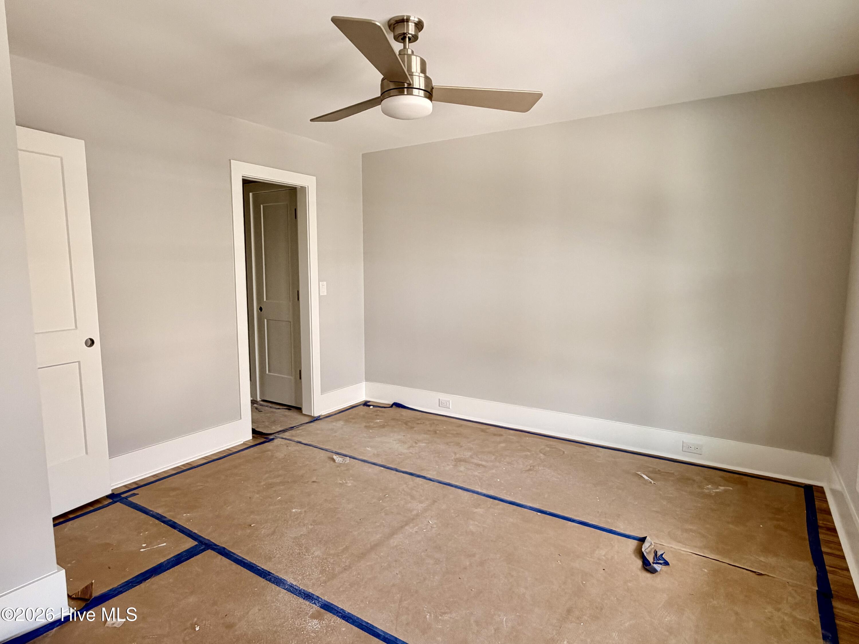 206 W Pelican Drive