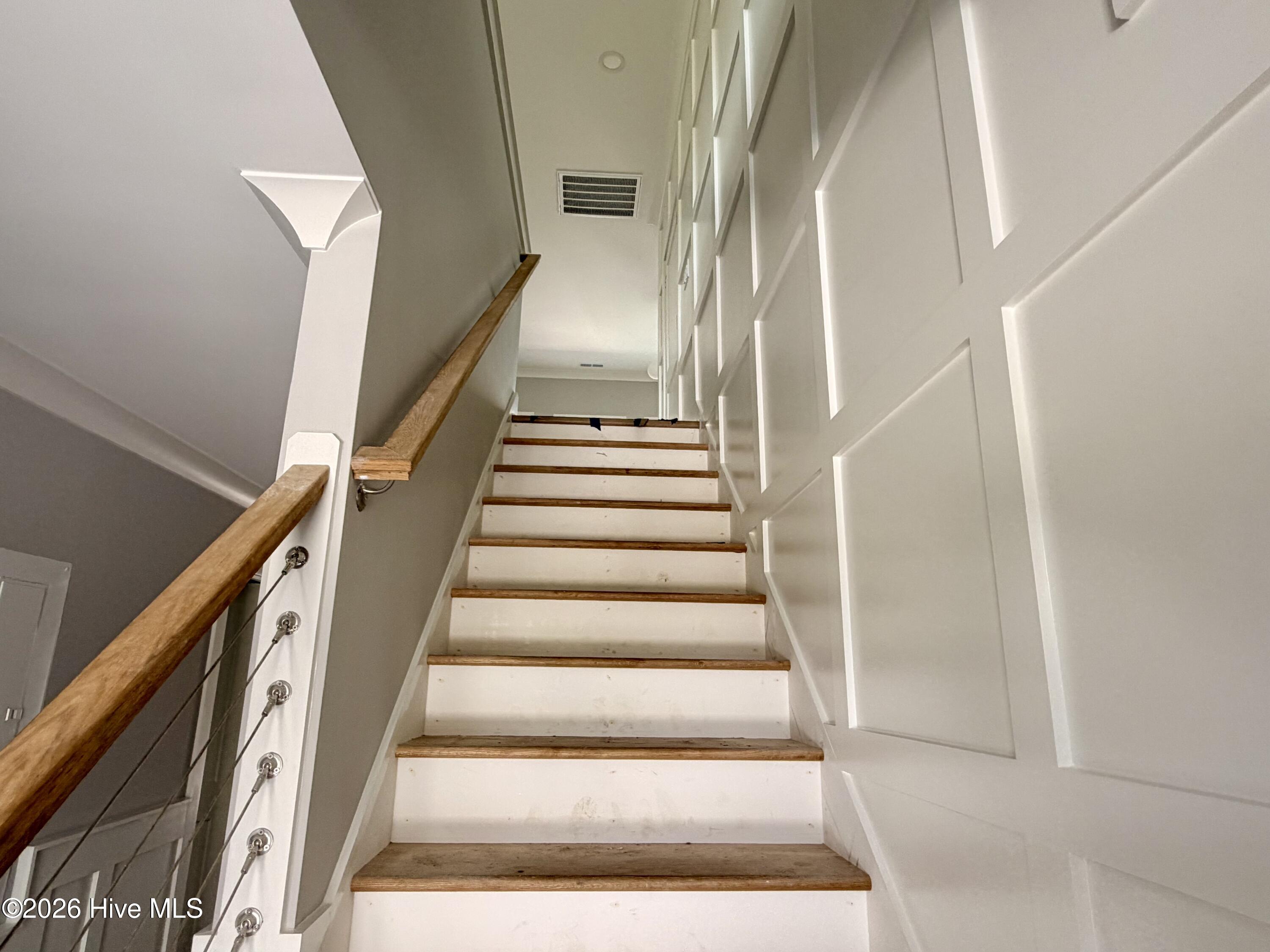 206 W Pelican Drive