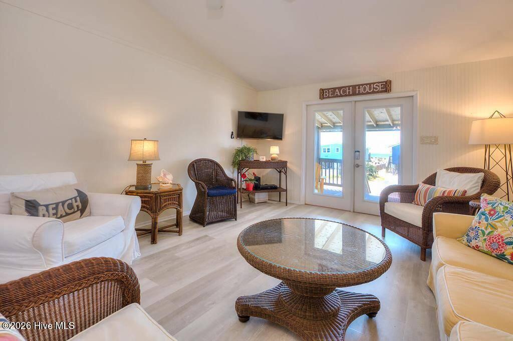 922 E Beach Drive