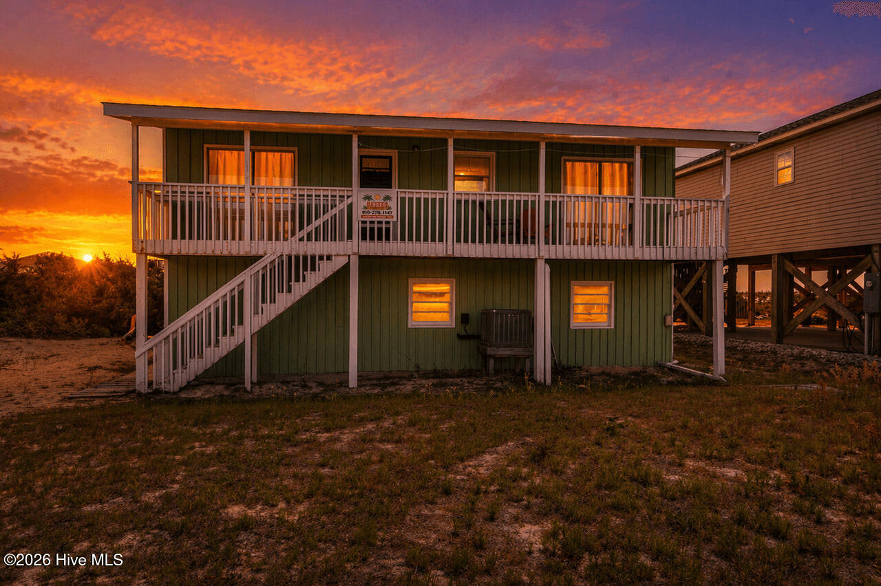 922 E Beach Drive