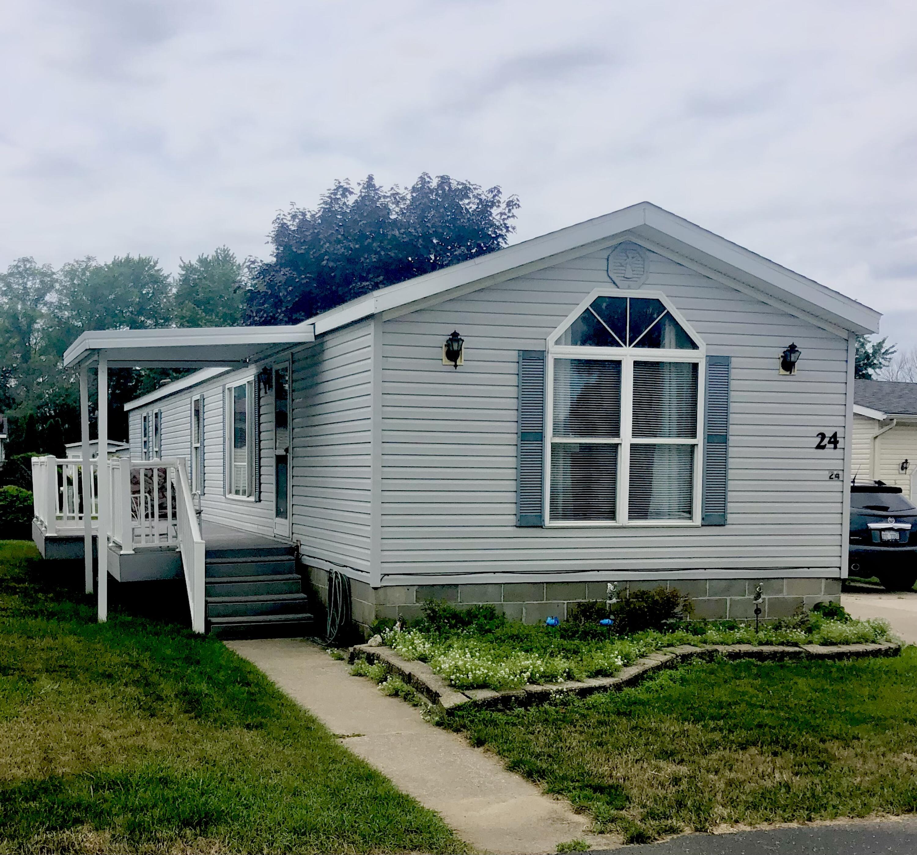 155 E 48th Street, 24