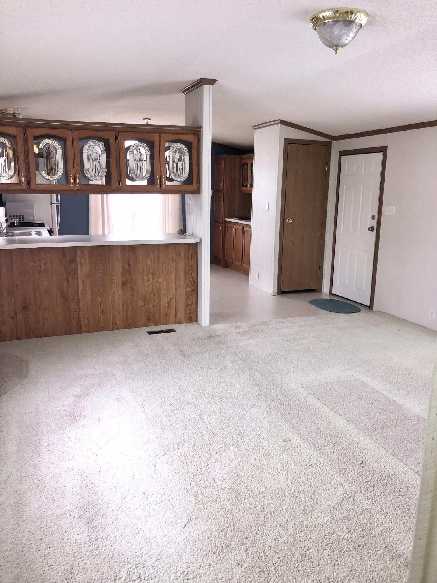 155 E 48th Street, 24