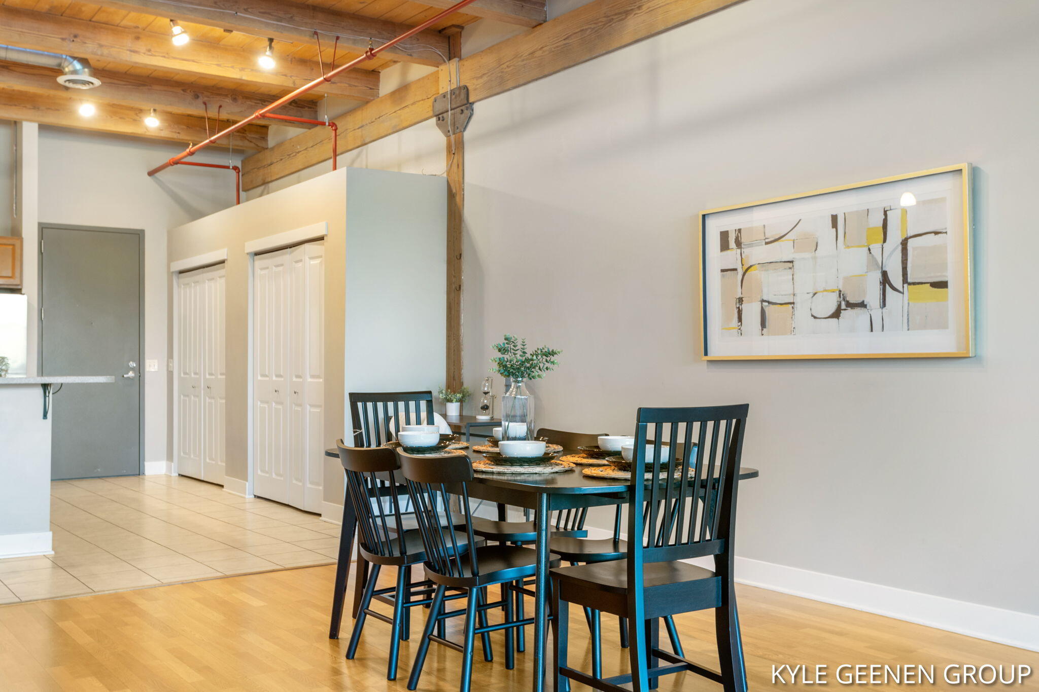 533 COLUMBIA Avenue, 103