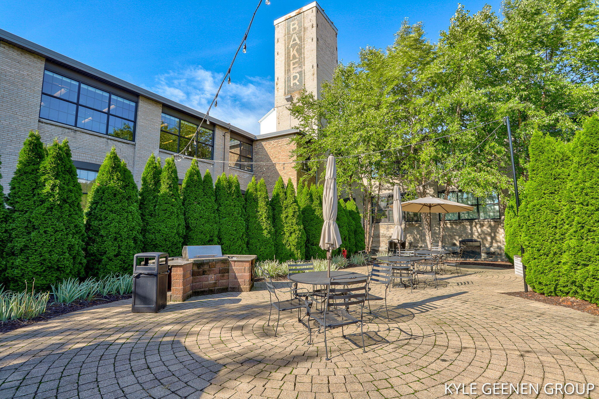 533 COLUMBIA Avenue, 103