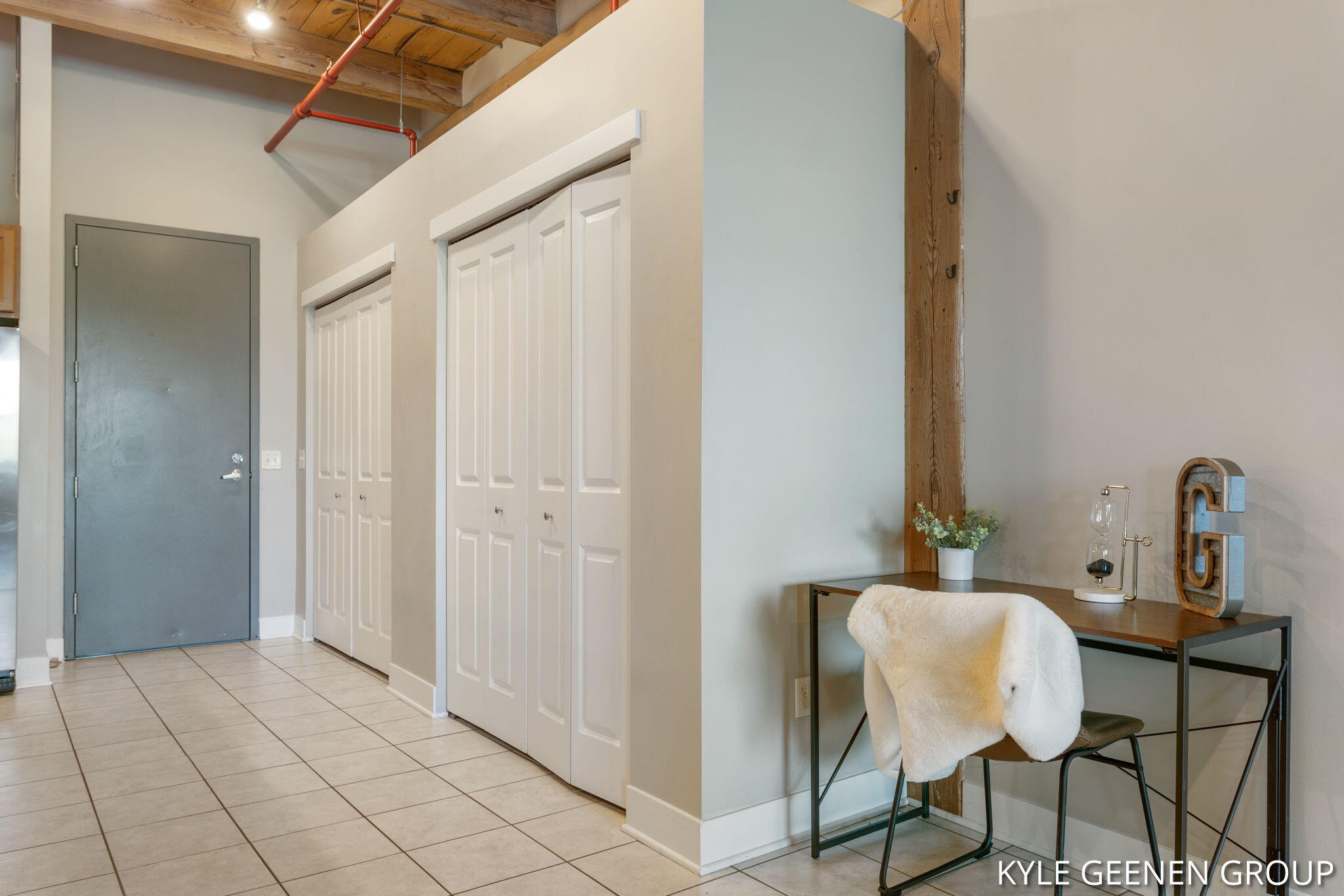 533 COLUMBIA Avenue, 103